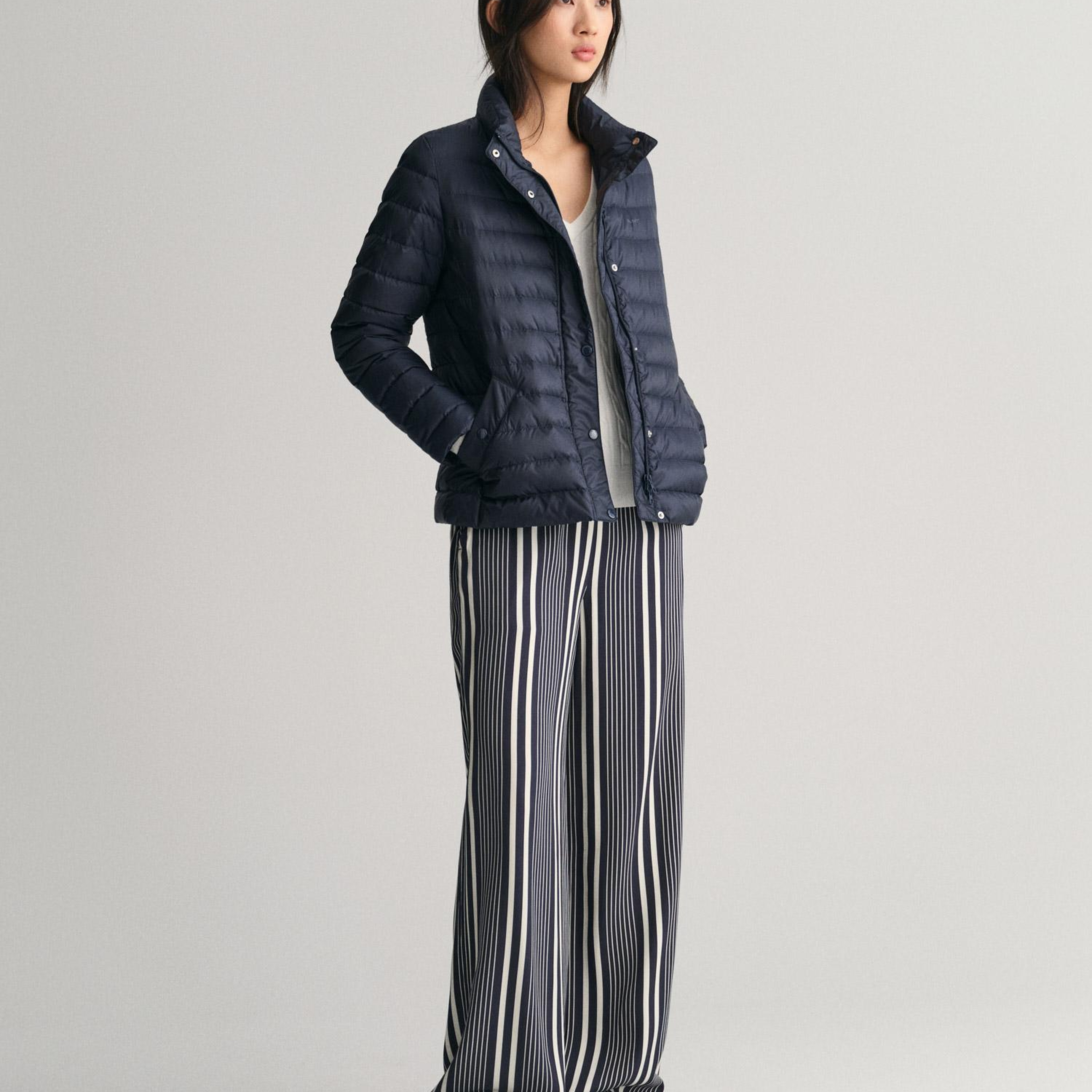 GANT Kadın Lacivert Dik Yaka Kaz Tüyü Mont