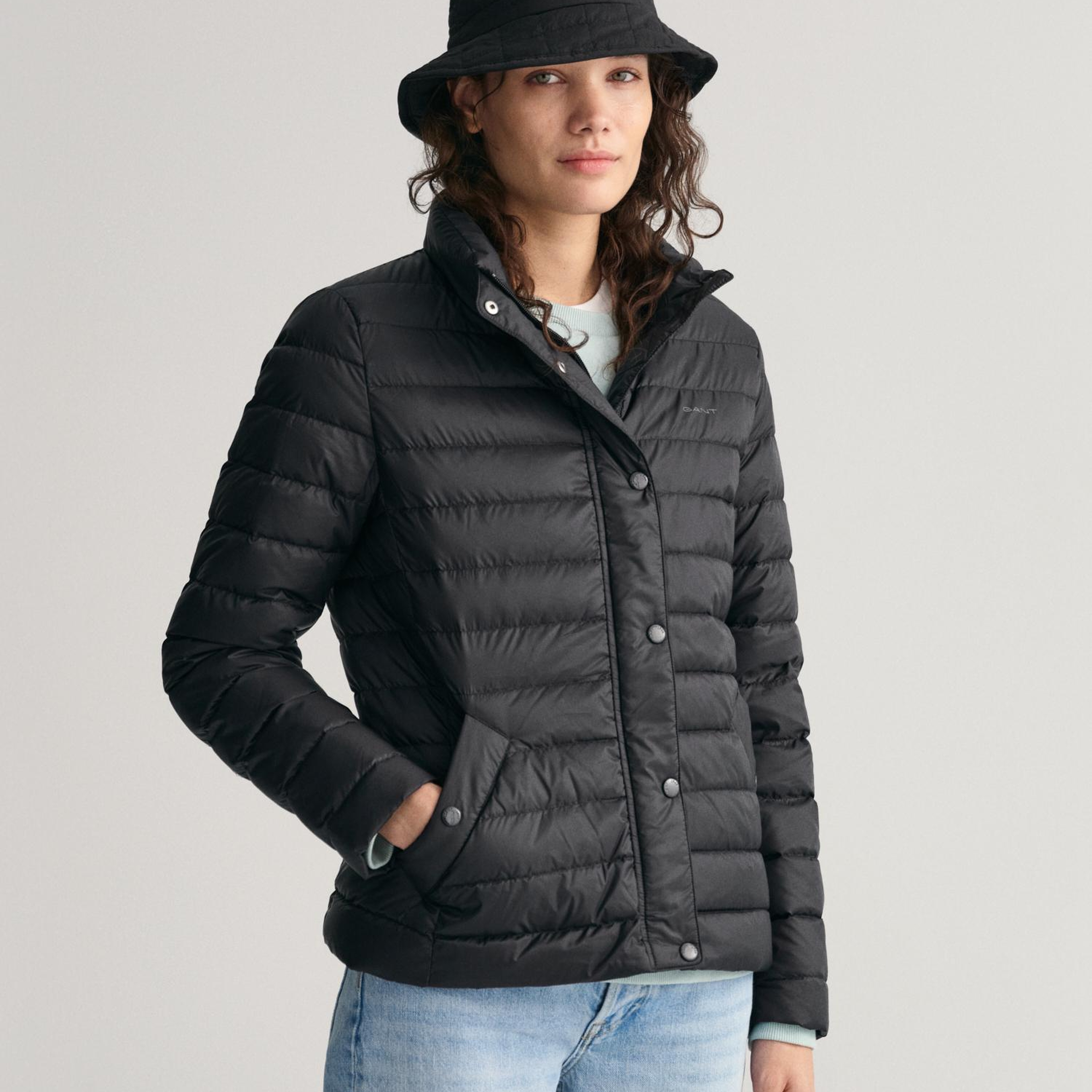 GANT Kadın Siyah Dik Yaka Kaz Tüyü Mont