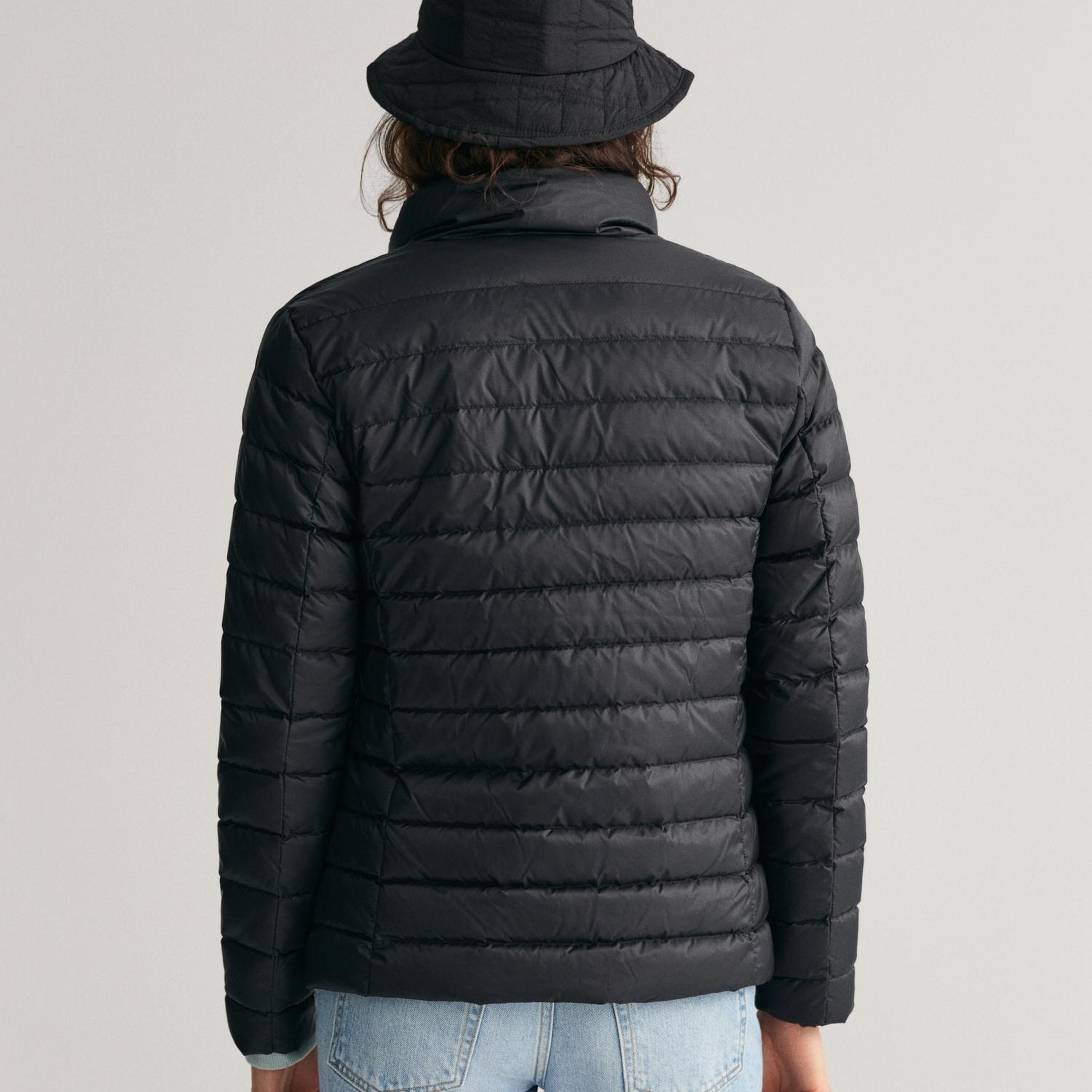 GANT Kadın Siyah Dik Yaka Kaz Tüyü Mont