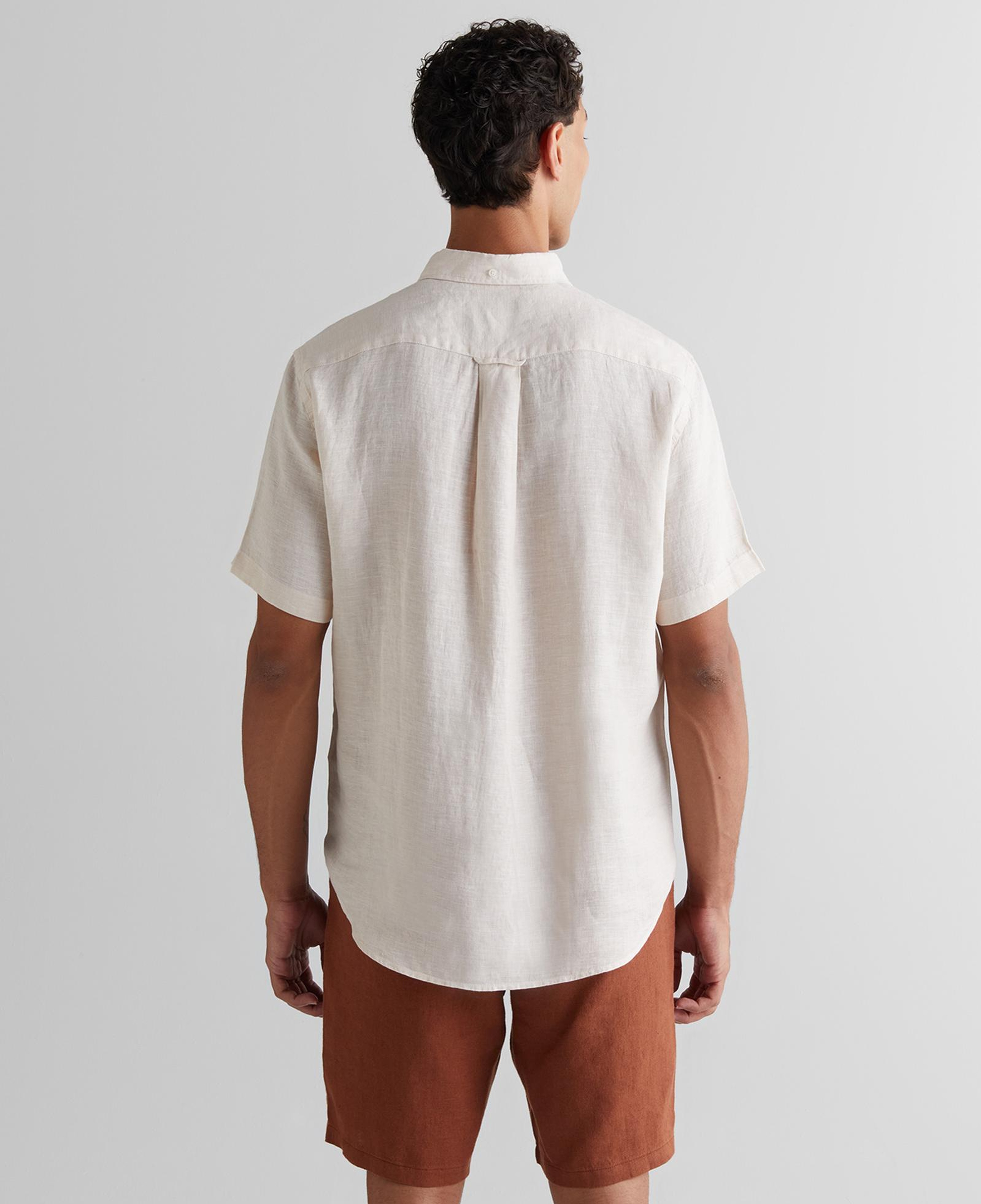 GANT Erkek Bej Regular Fit Klasik Yaka Keten Gömlek