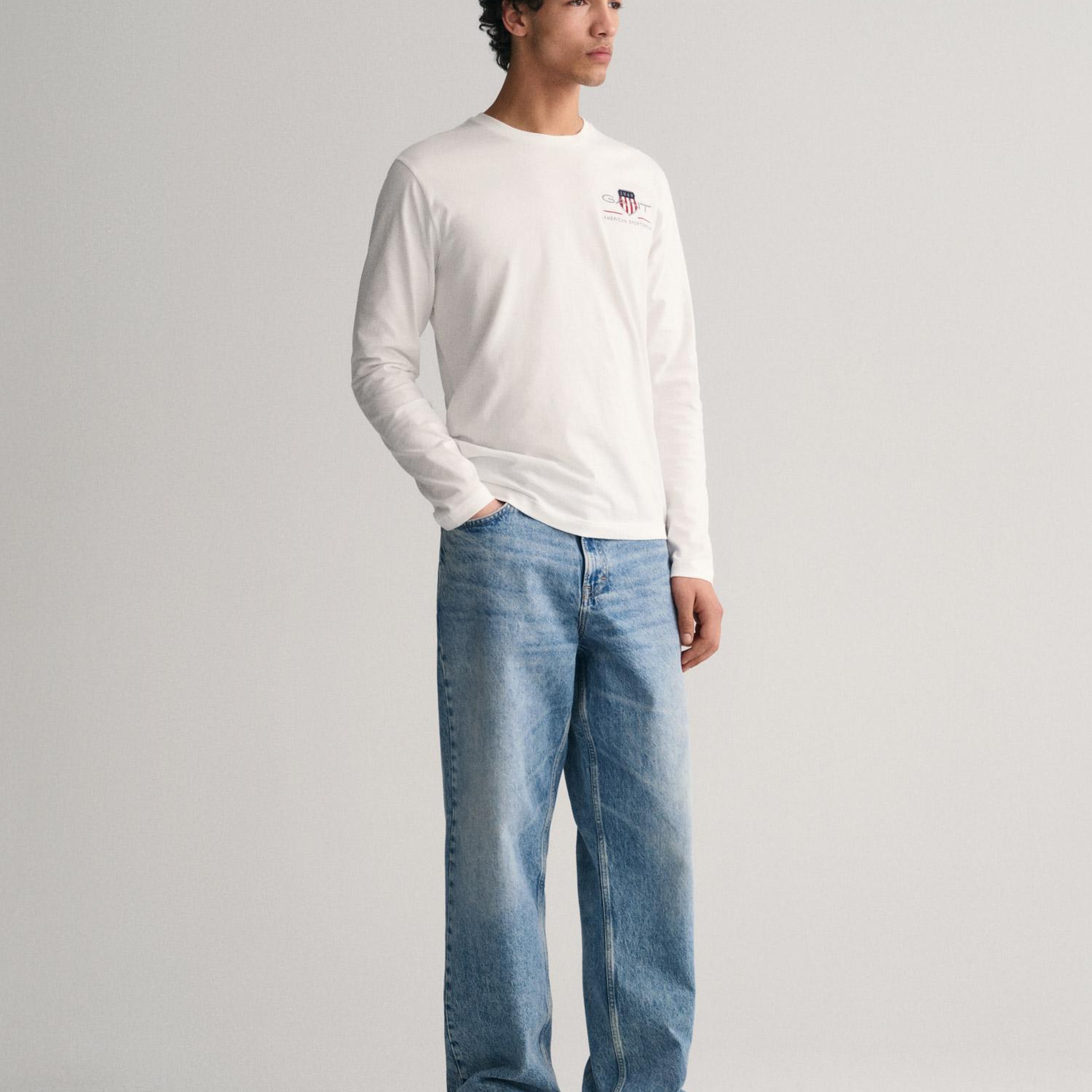 GANT Erkek Beyaz Regular Fit Bisiklet Yaka Logolu T-shirt