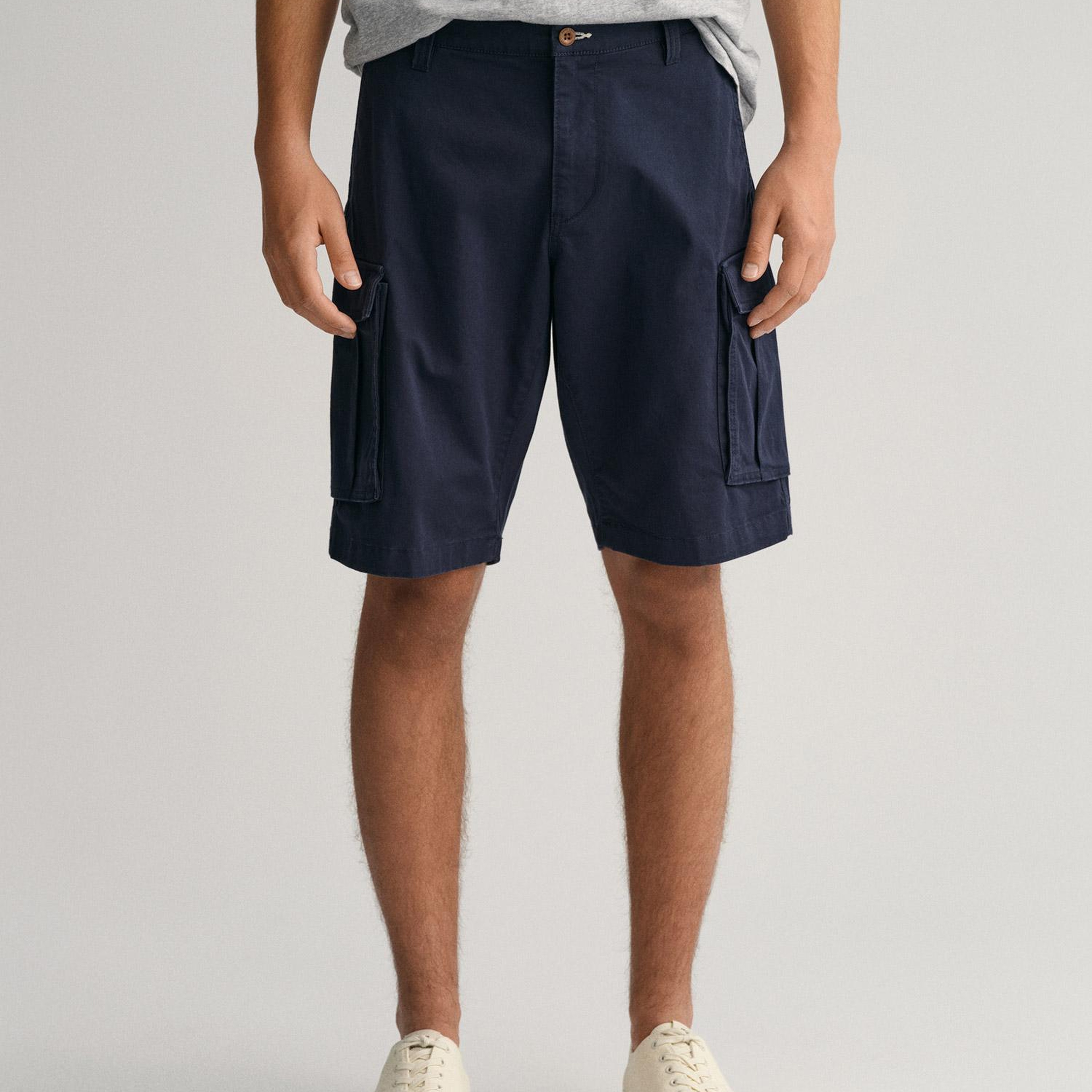 GANT Erkek Lacivert Relaxed Fit Kargo Şort