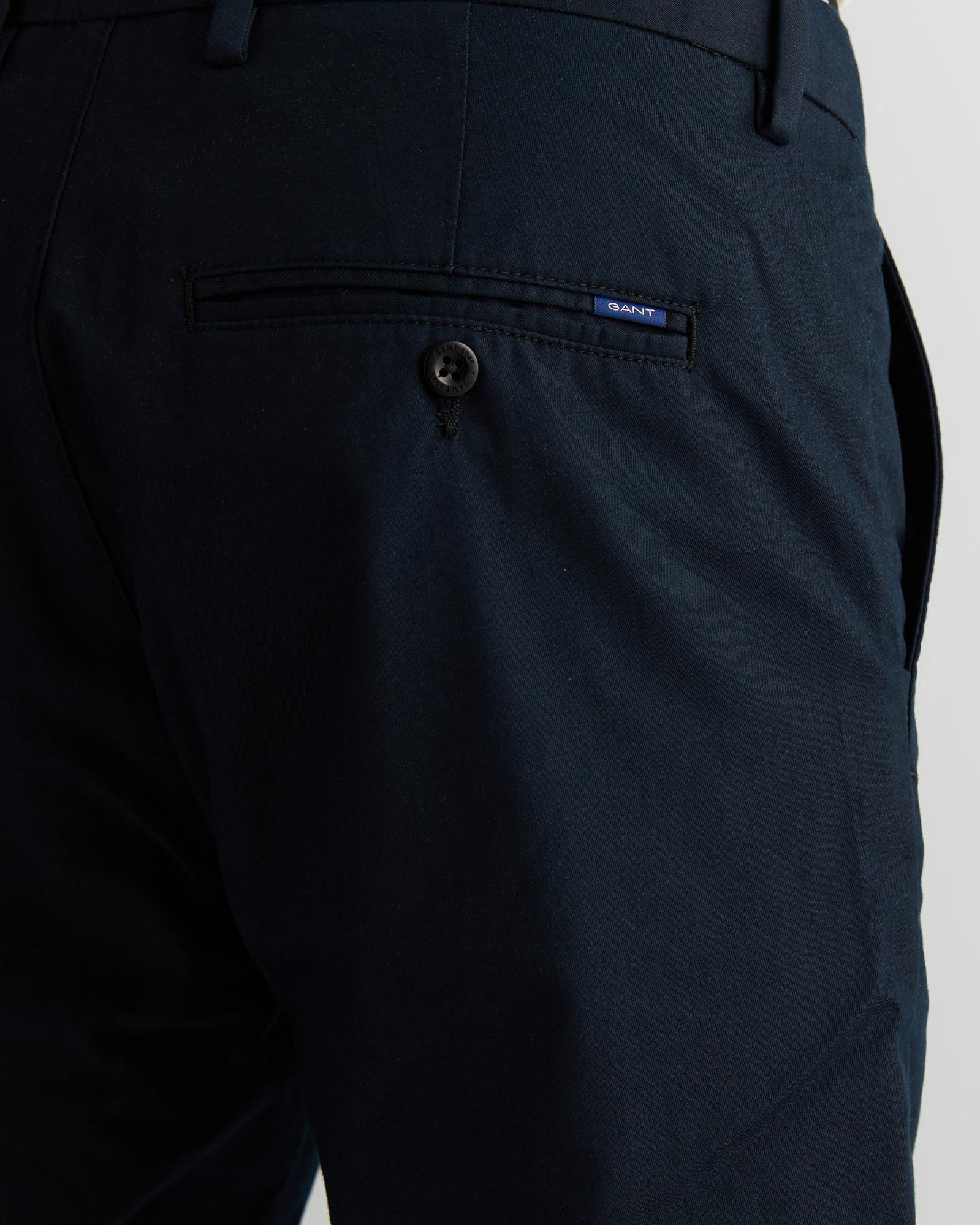 GANT Erkek Siyah Slim Fit Şort