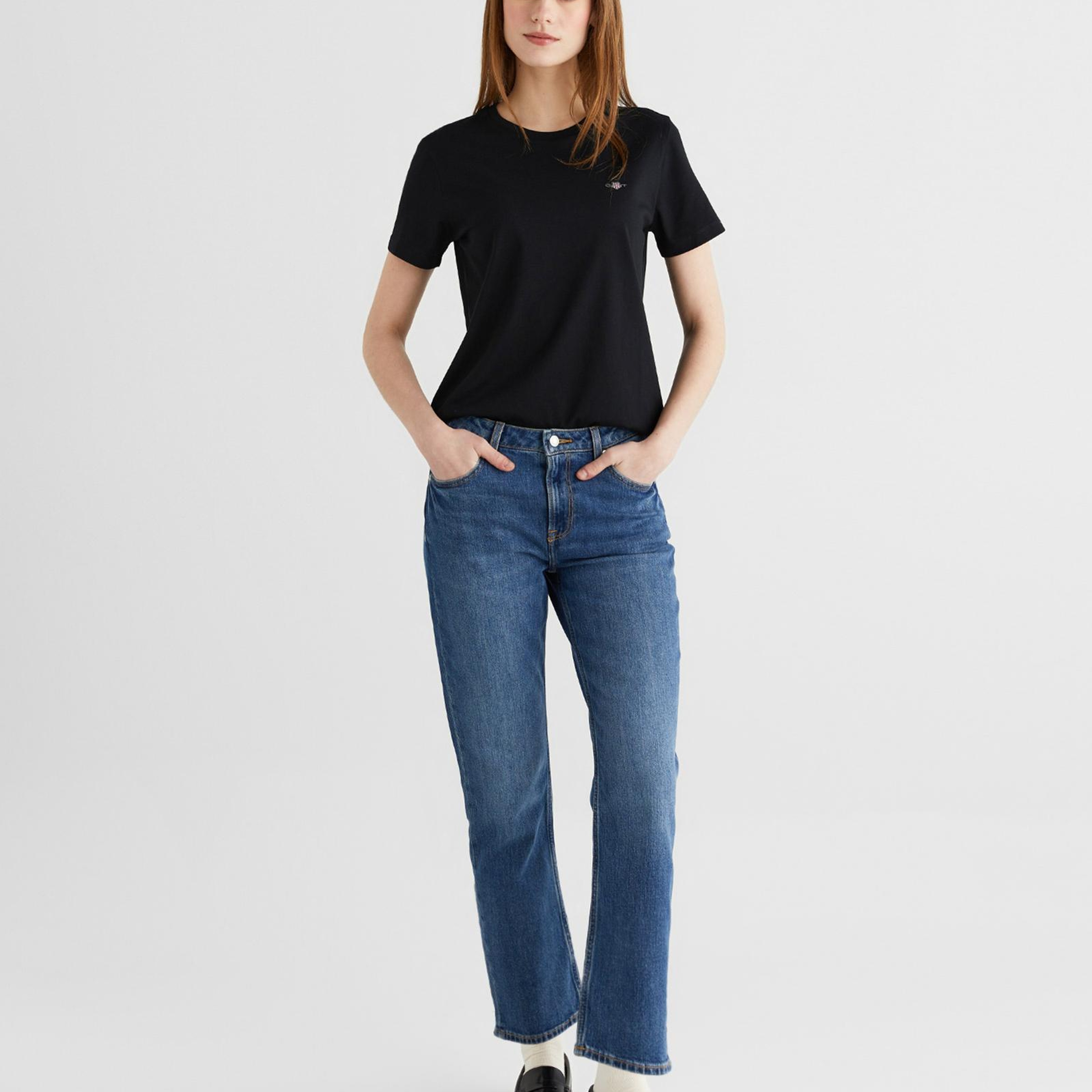 GANT Kadın Siyah Bisiklet Yaka Regular Fit Logolu T-Shirt