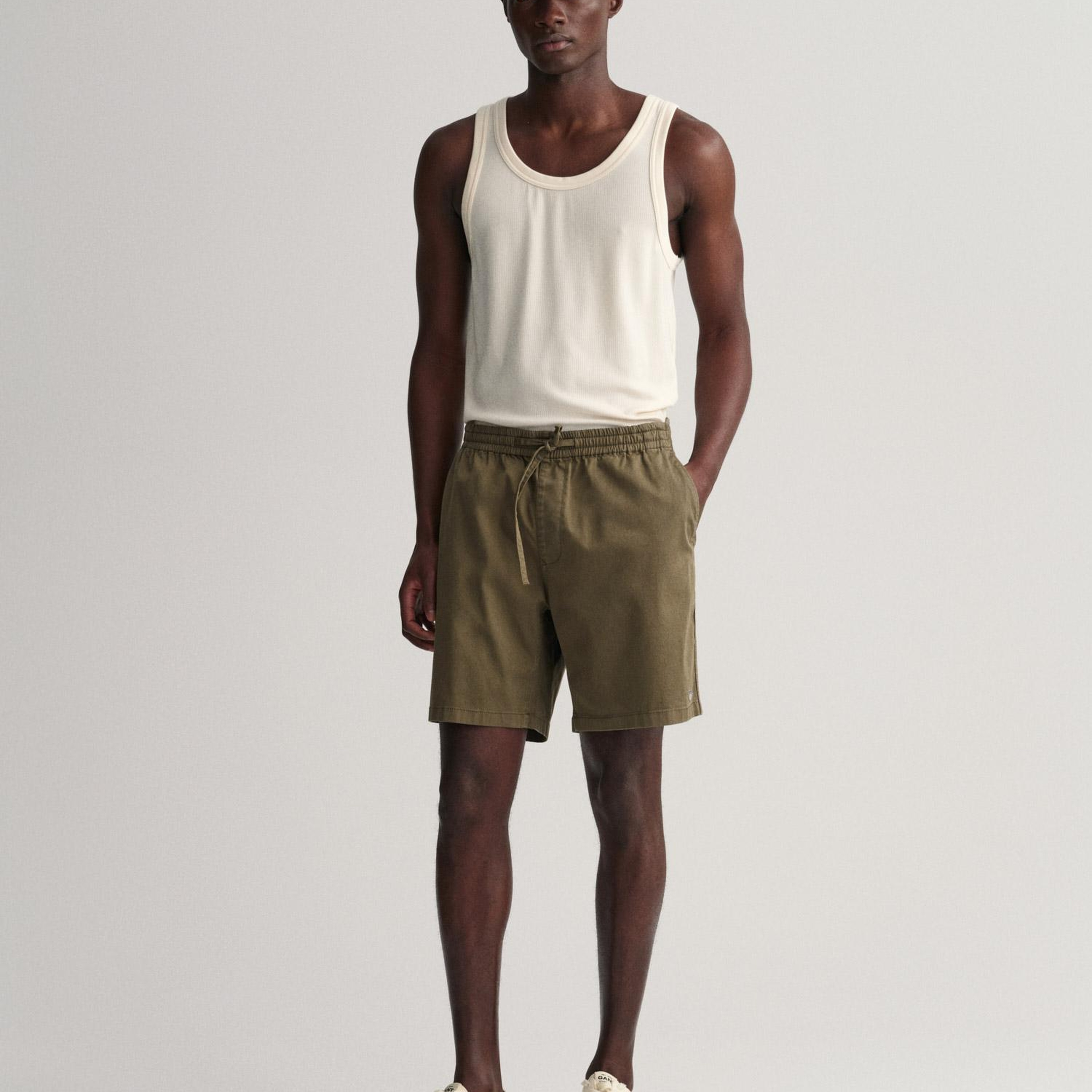 GANT Erkek Yeşil Regular Fit Şort