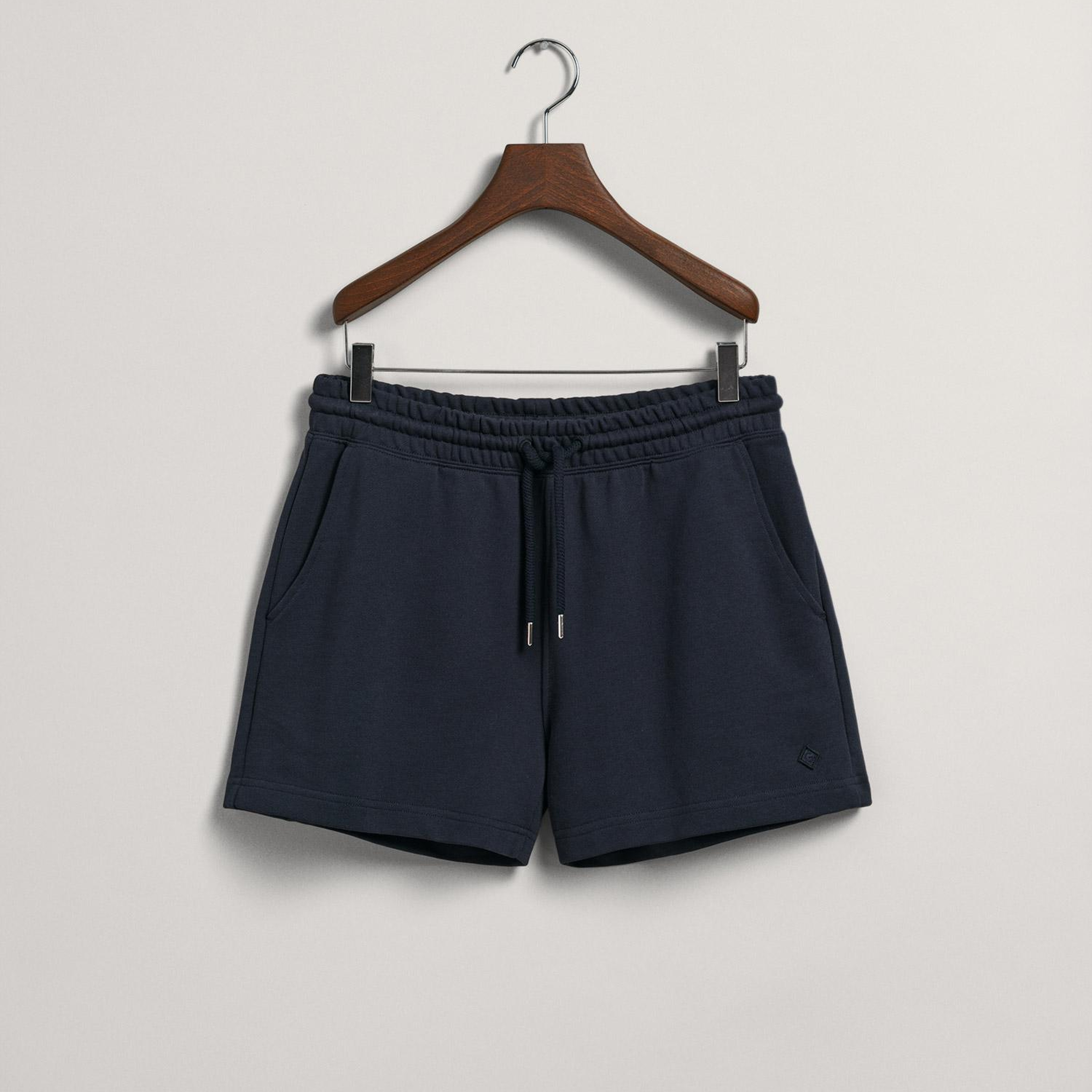 GANT Kadın Lacivert Relaxed Fit Şort