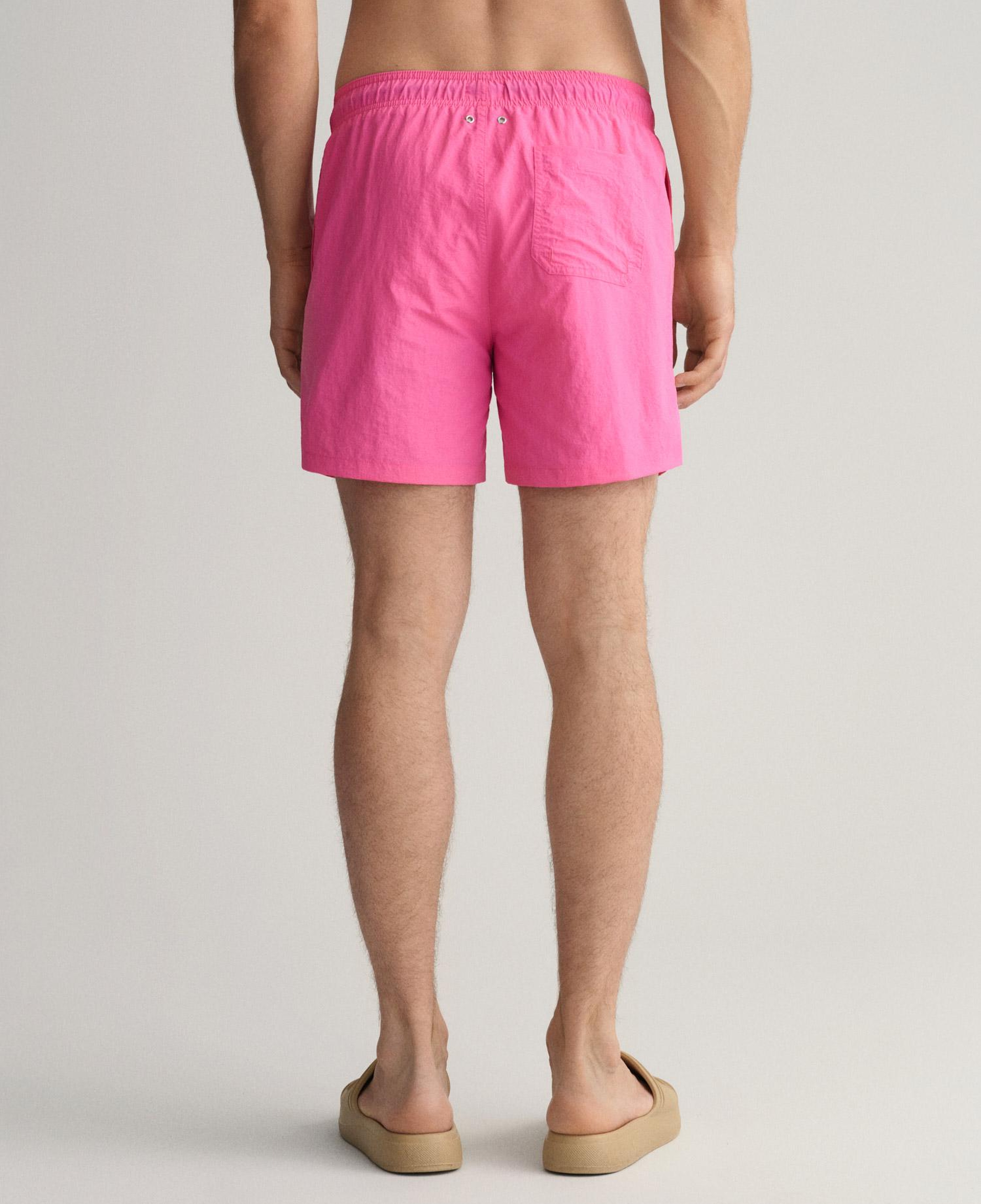 GANT Erkek Pembe Classic Fit Mayo Şort