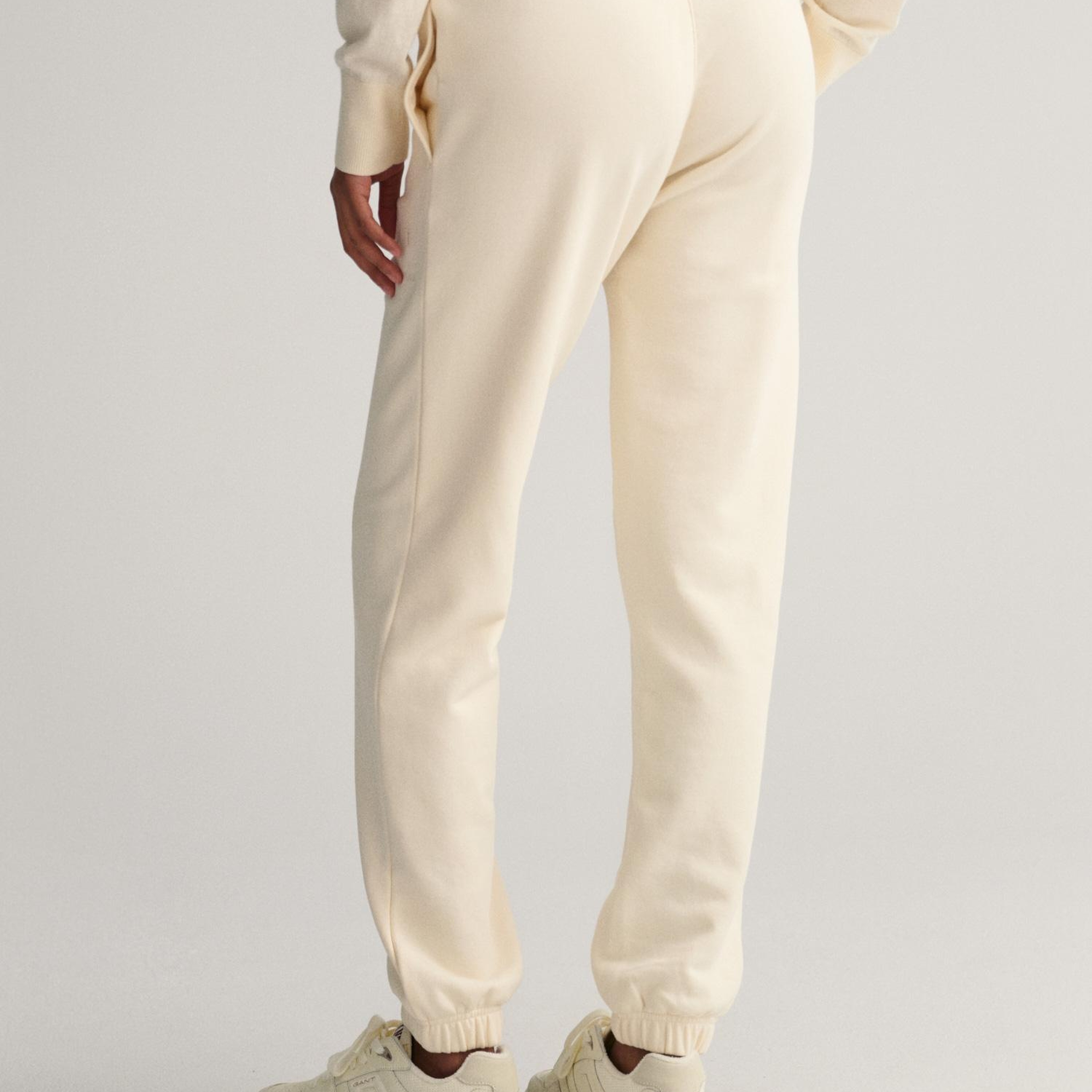 GANT Kadın Beyaz Regular Fit Eşofman Altı