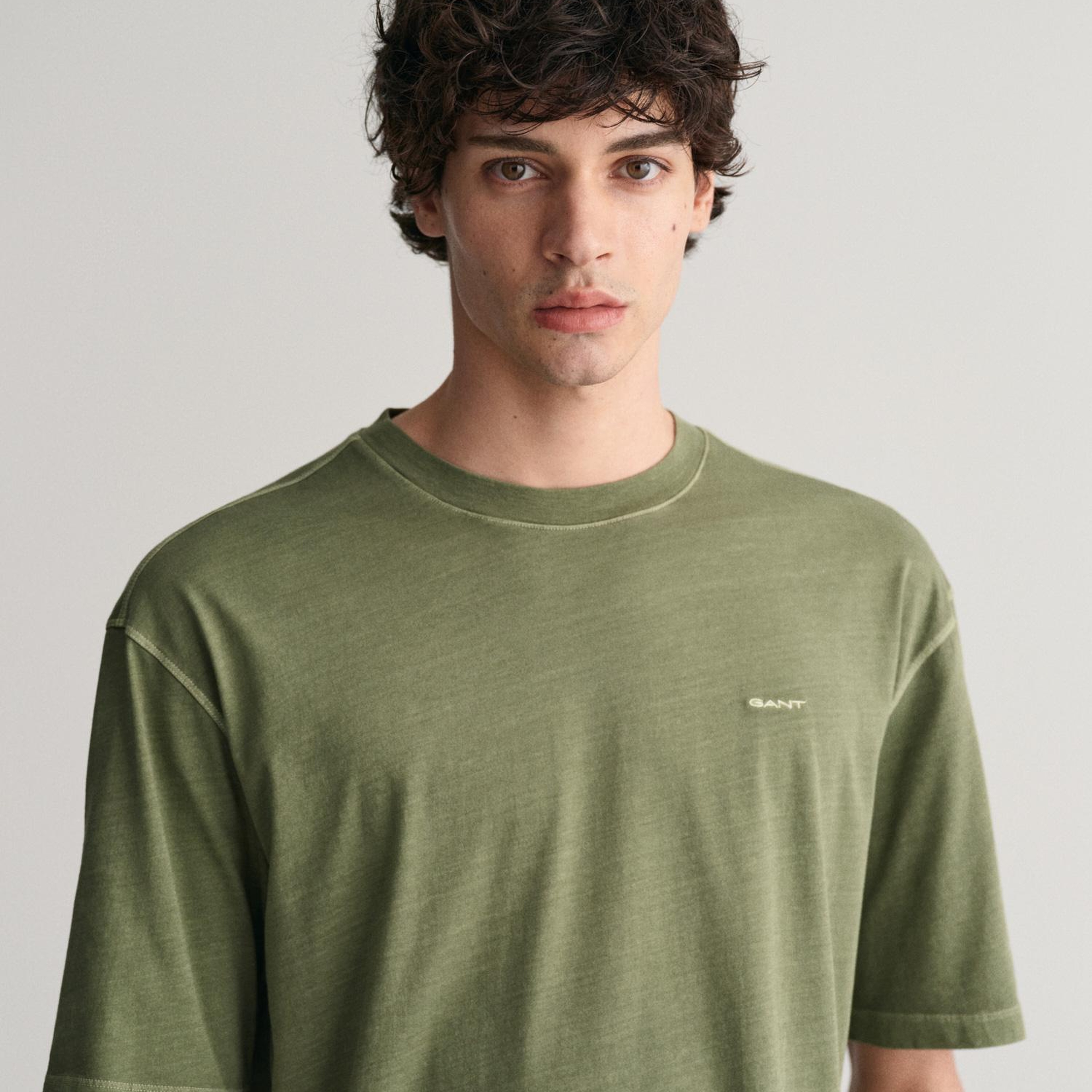 GANT Erkek Yeşil Relaxed Fit T-Shirt