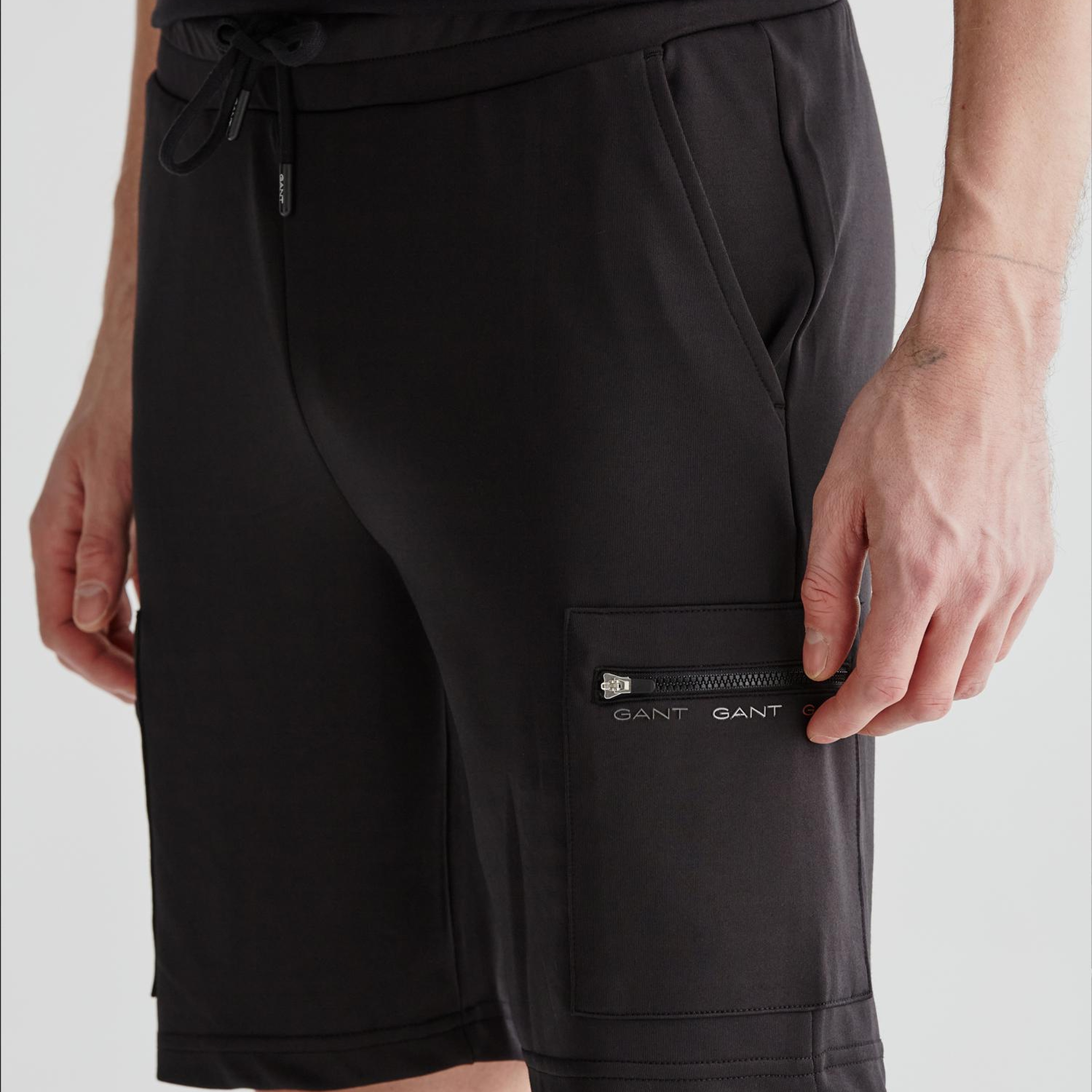 GANT Erkek Siyah Regular Fit Şort