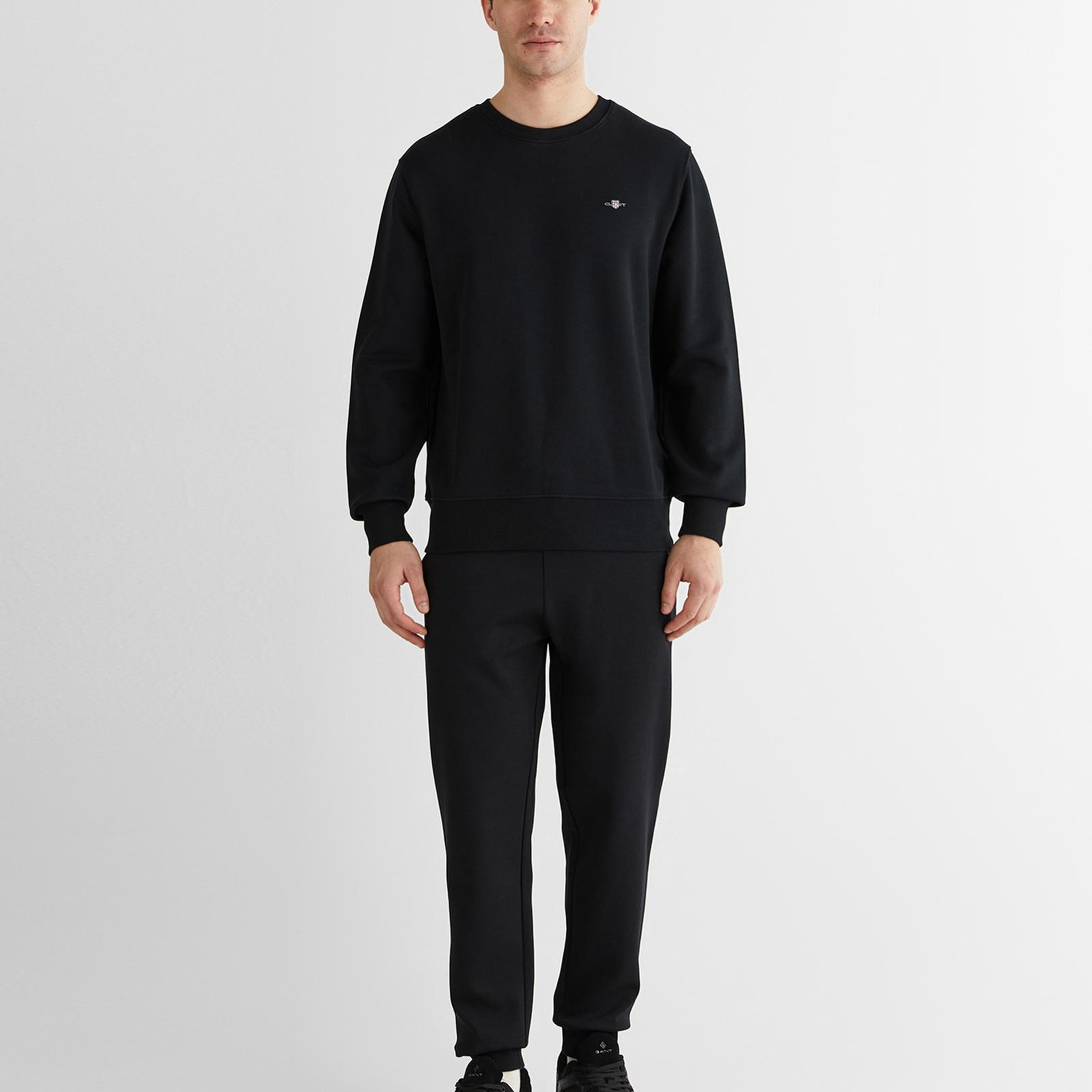 GANT Erkek Siyah Regular Fit Bisiklet Yaka Sweatshirt