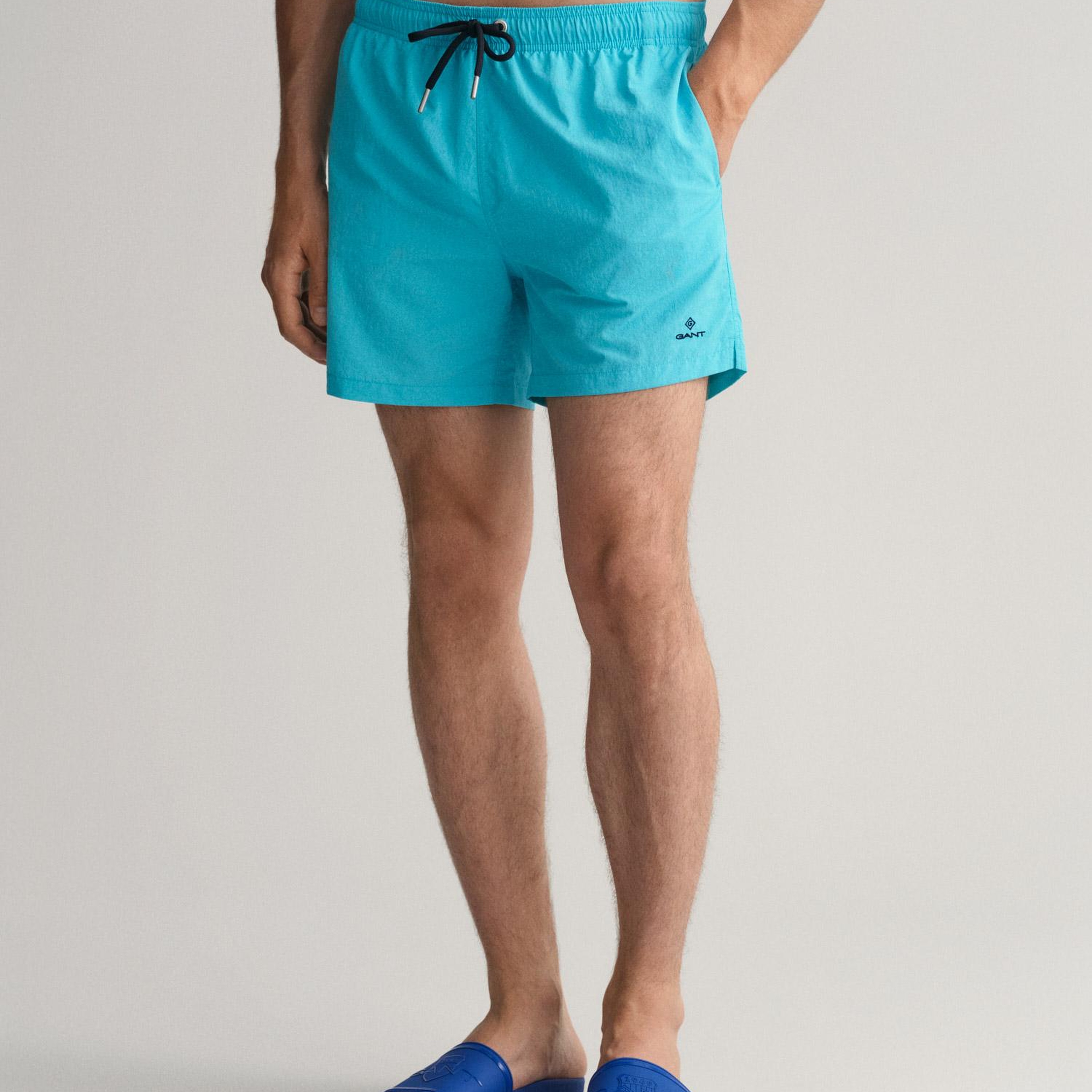 GANT Erkek Mavi Classic Fit Mayo Şort