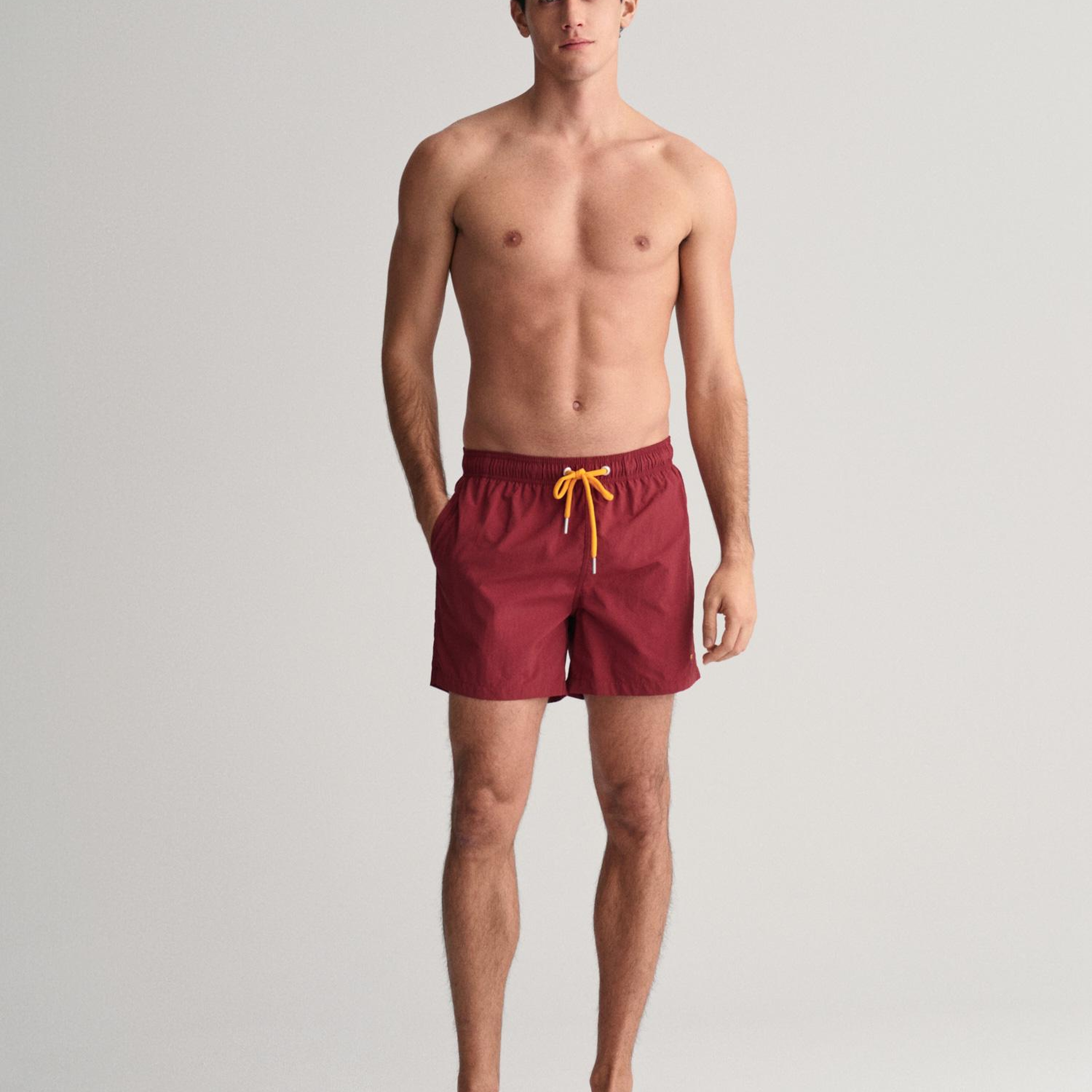 GANT Erkek Bordo Regular Fit Mayo Şort