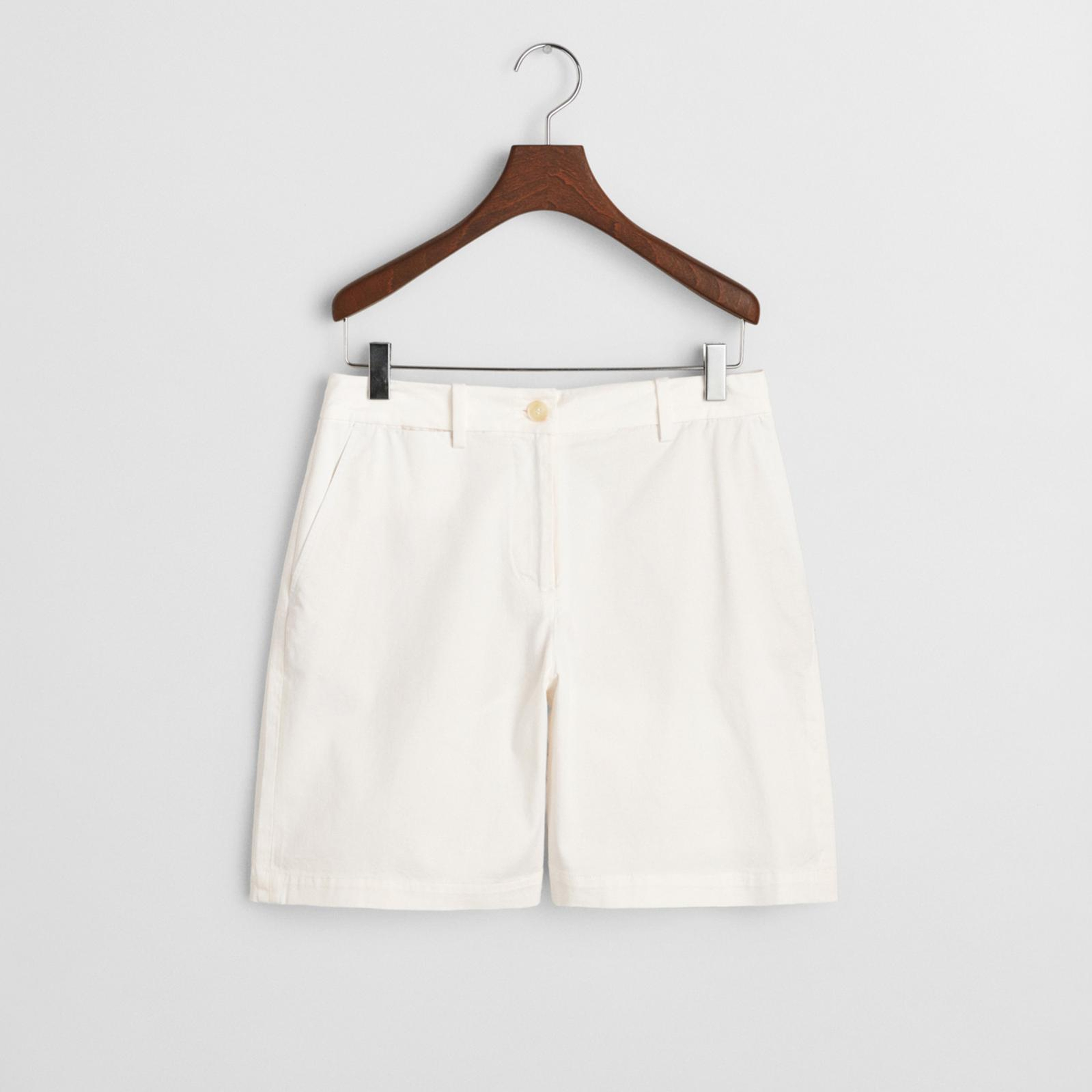 GANT Kadın Beyaz Regular Fit Şort