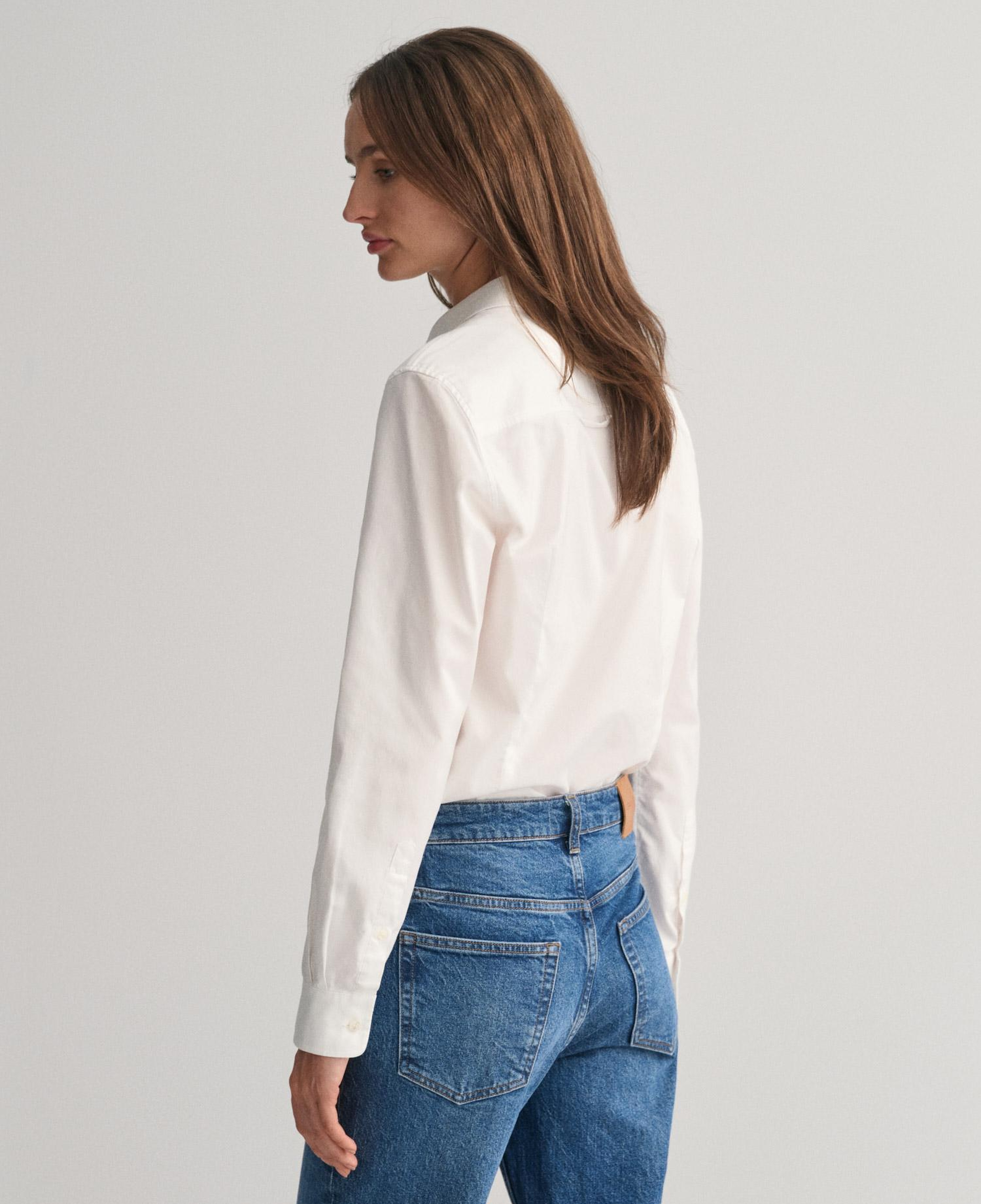 GANT Kadın Beyaz Slim Fit Klasik Yaka Oxford Gömlek