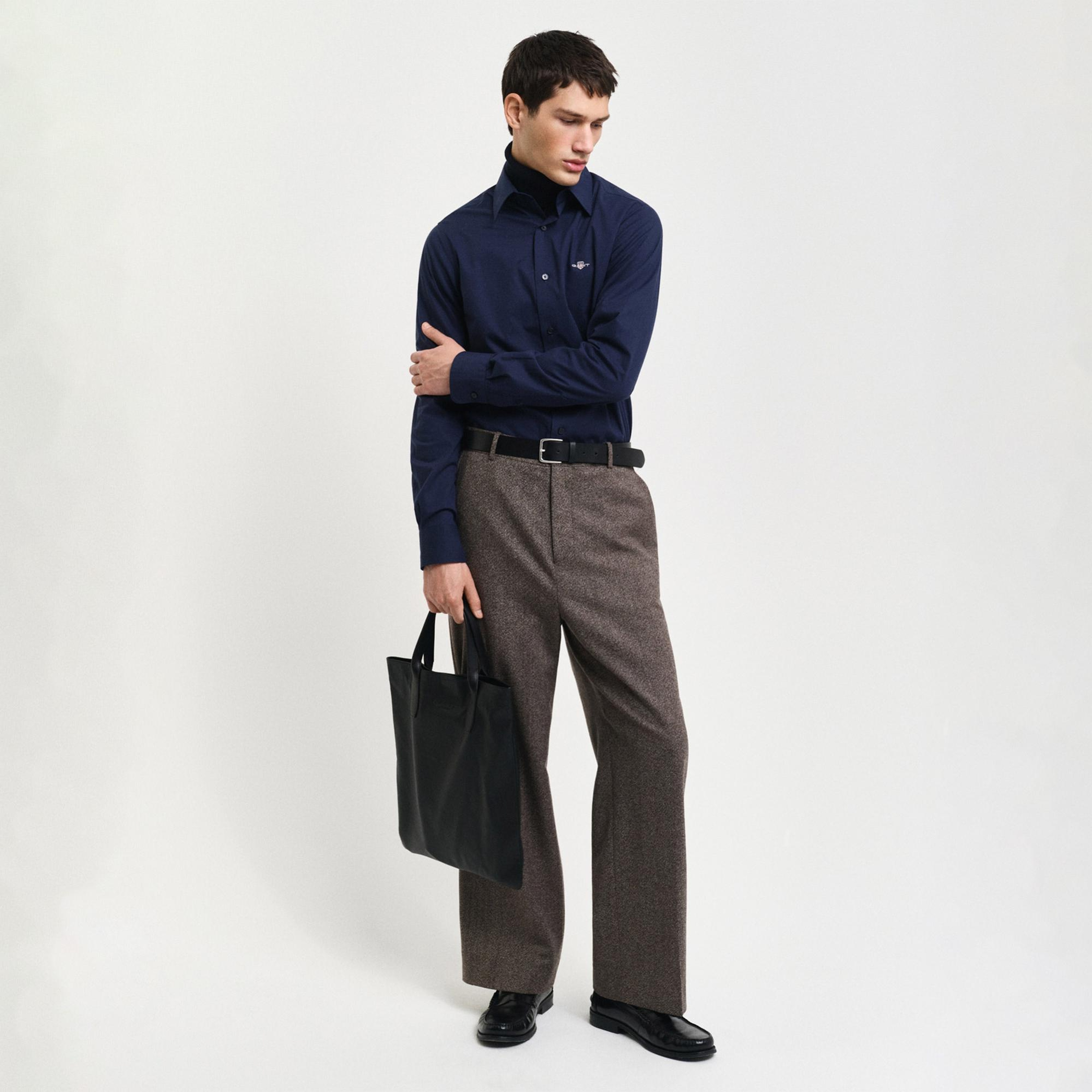 Gant Erkek Lacivert Slim Fit Gömlek