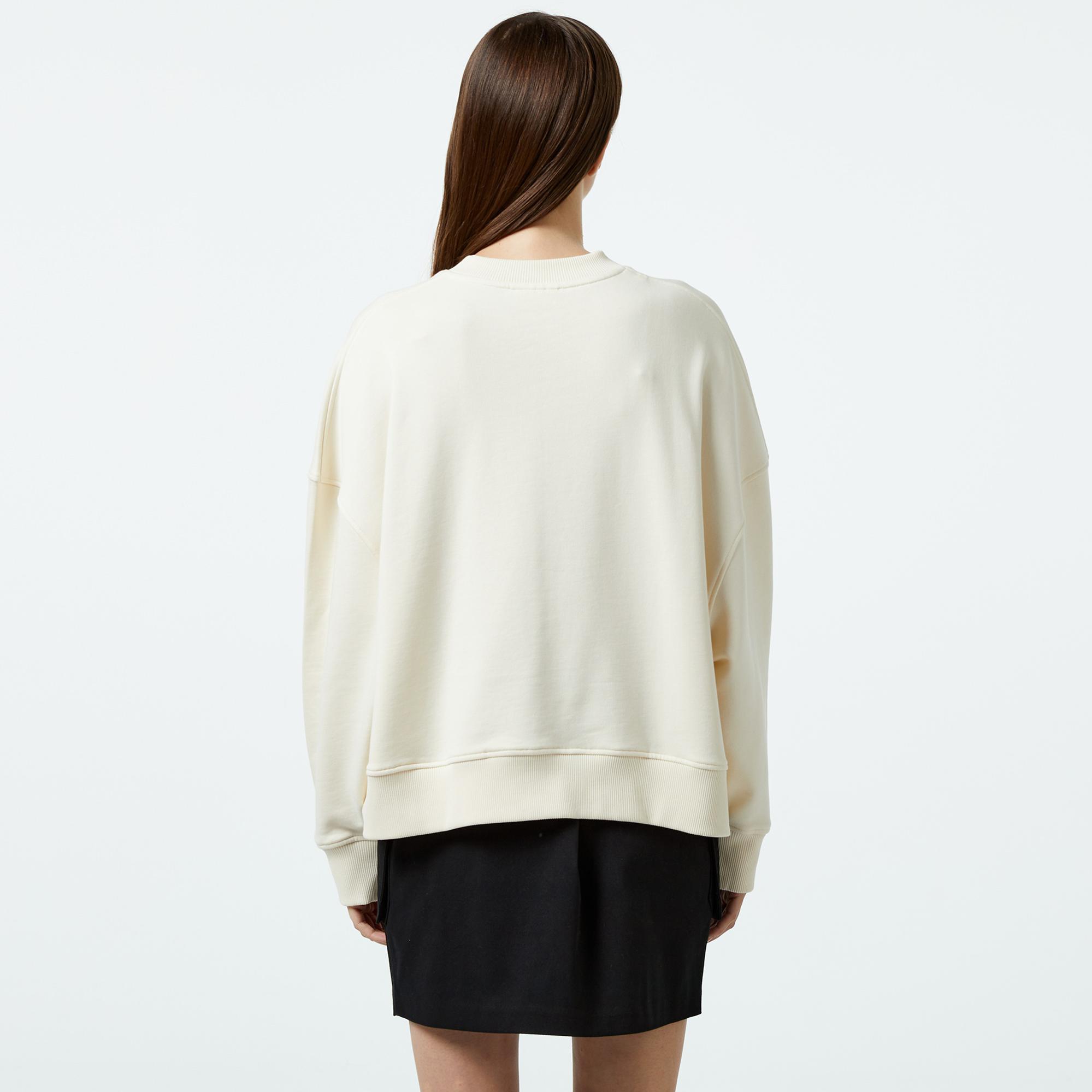 Lacoste Classic Kadın Krem Sweatshirt