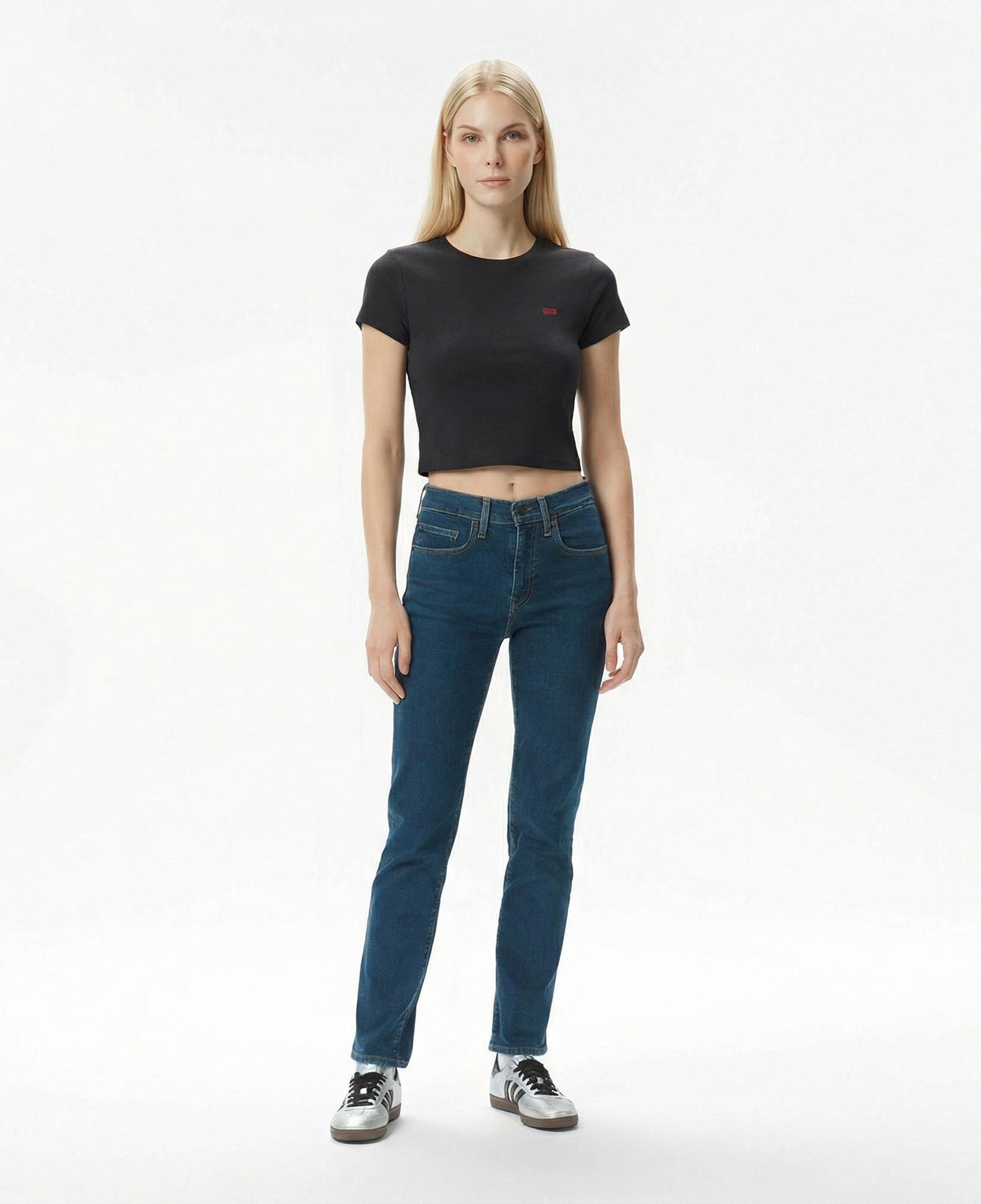 Levi's Essential Sporty Caviar Kadın Siyah Crop T-Shirt