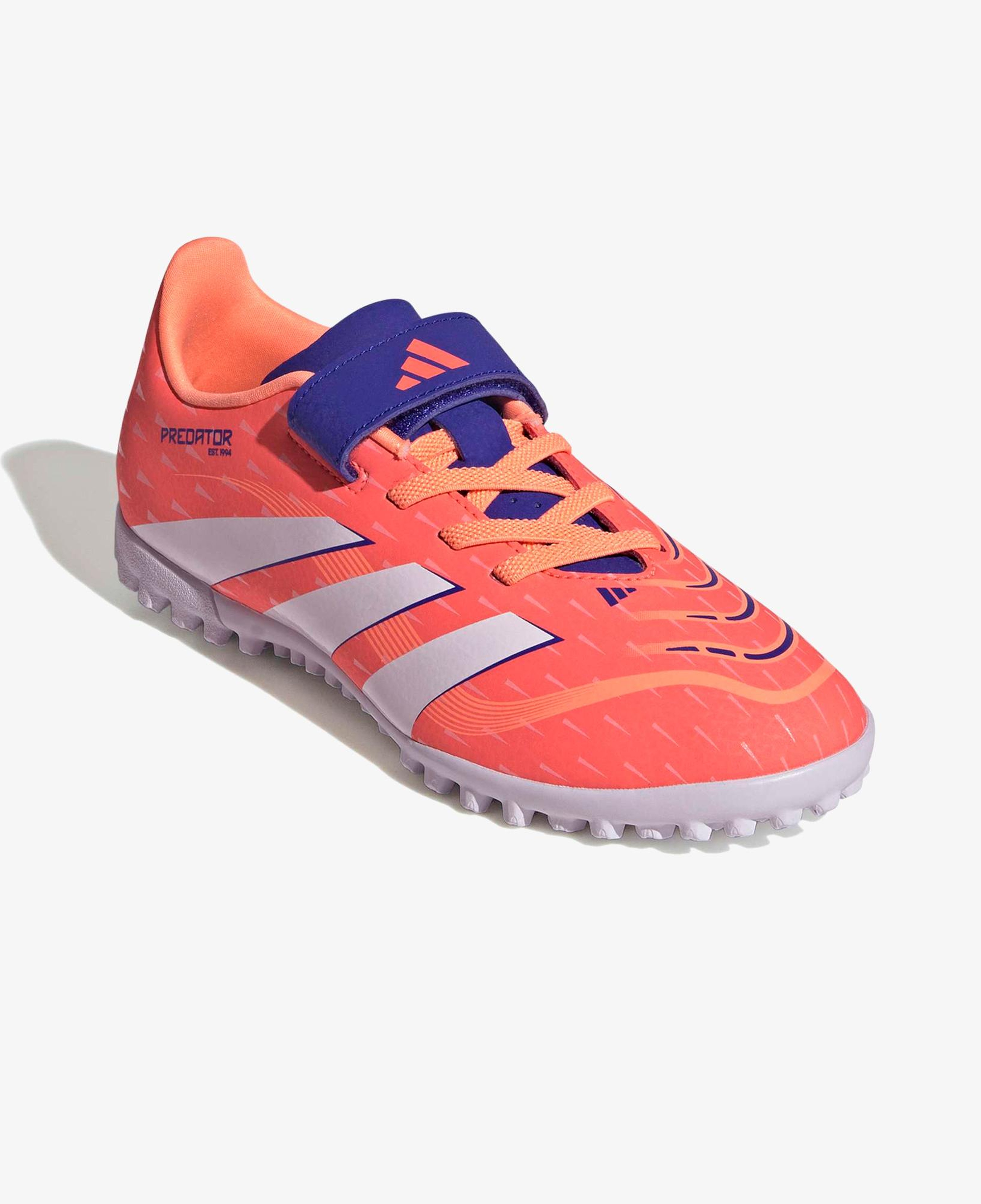 adidas Predator Club Çocuk Pembe Halı Saha Kramponu