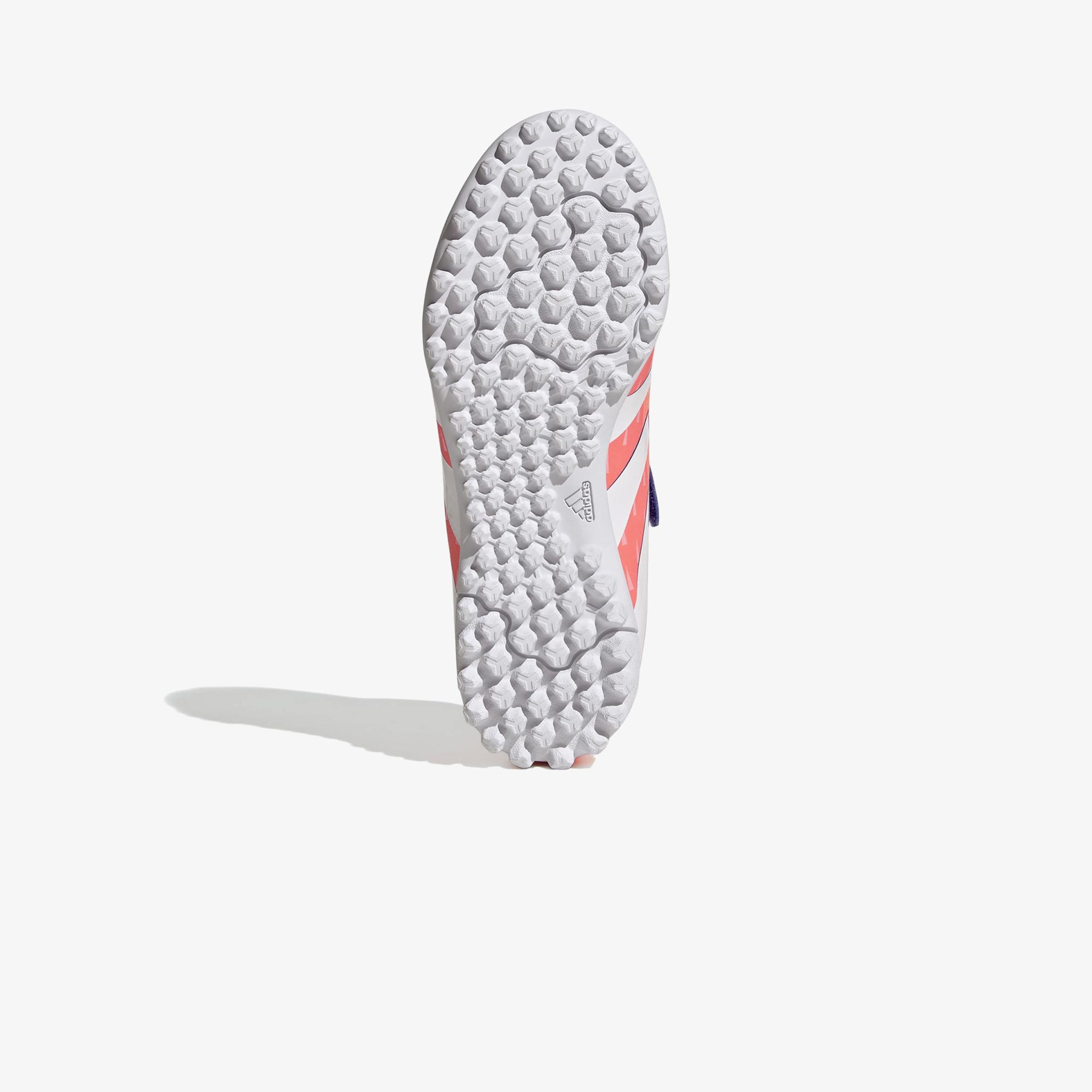 adidas Predator Club Çocuk Pembe Halı Saha Kramponu