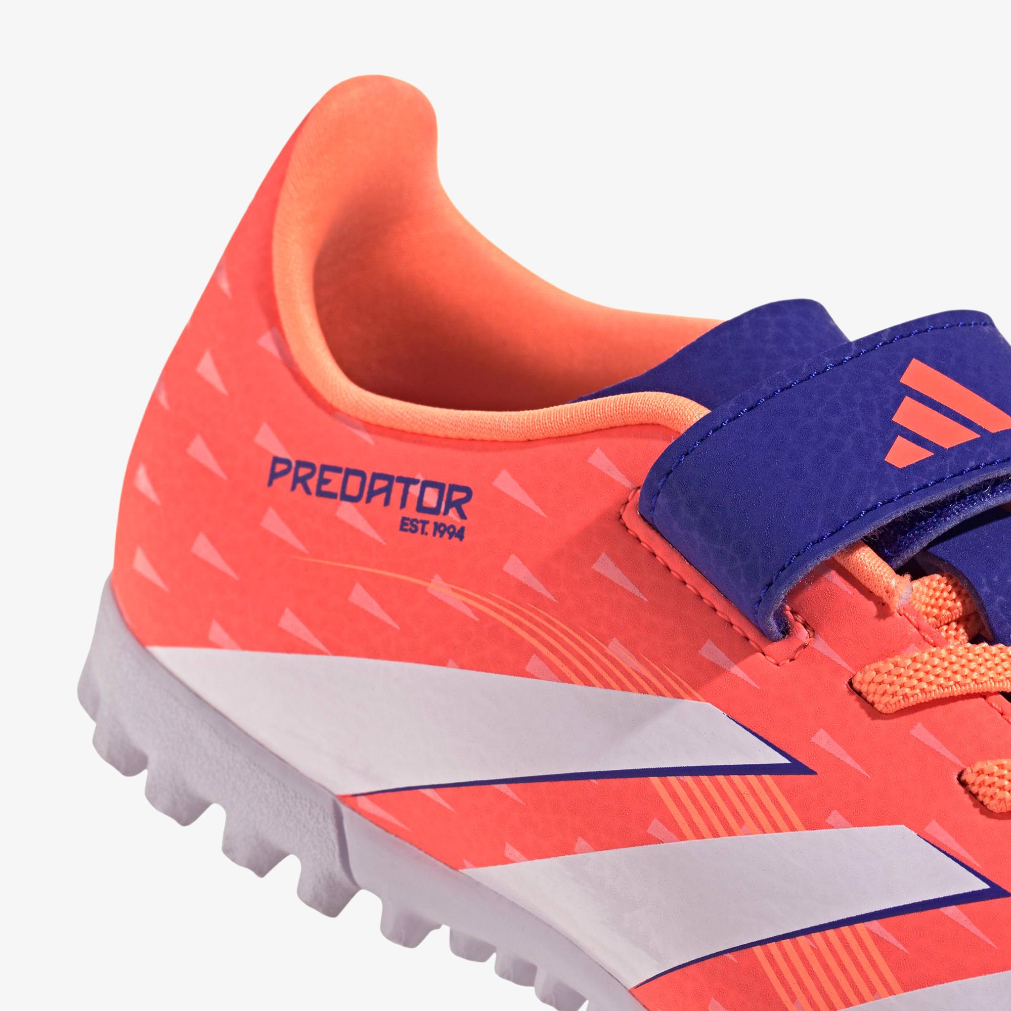 adidas Predator Club Çocuk Pembe Halı Saha Kramponu