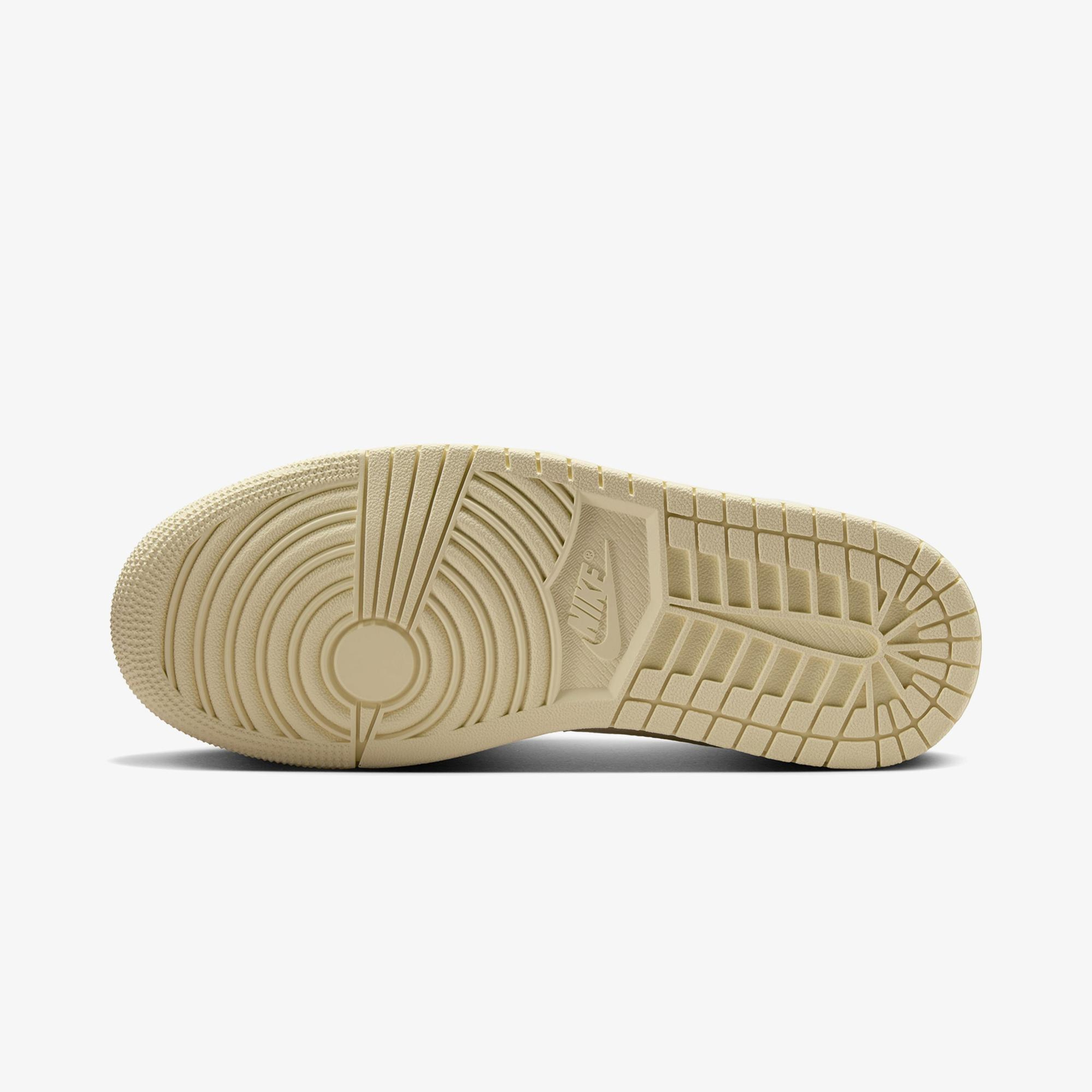 Jordan Air 1 Low SE Kadın Bej Spor Ayakkabı