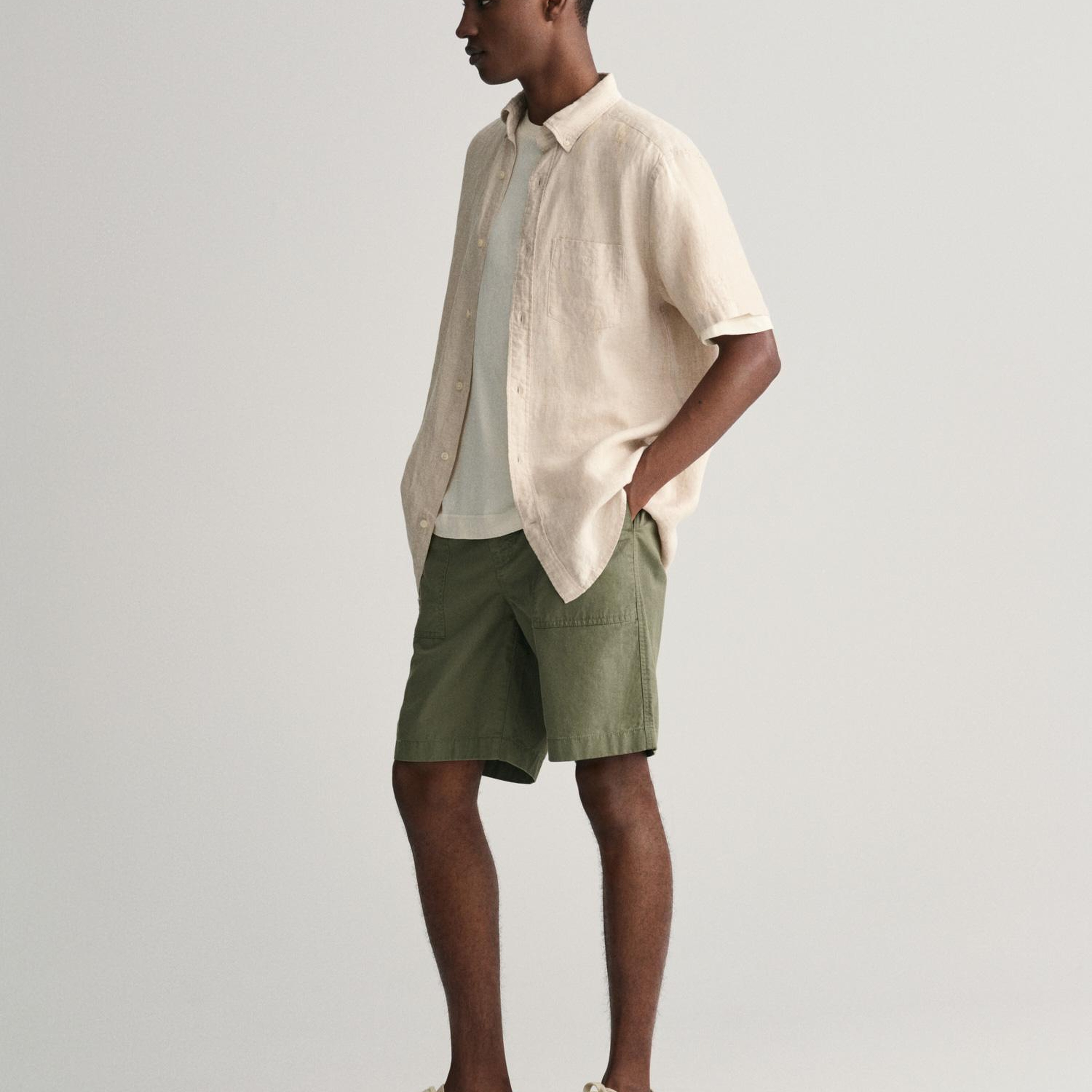 GANT Erkek Bej Regular Fit Düğmeli Yaka Keten Gömlek