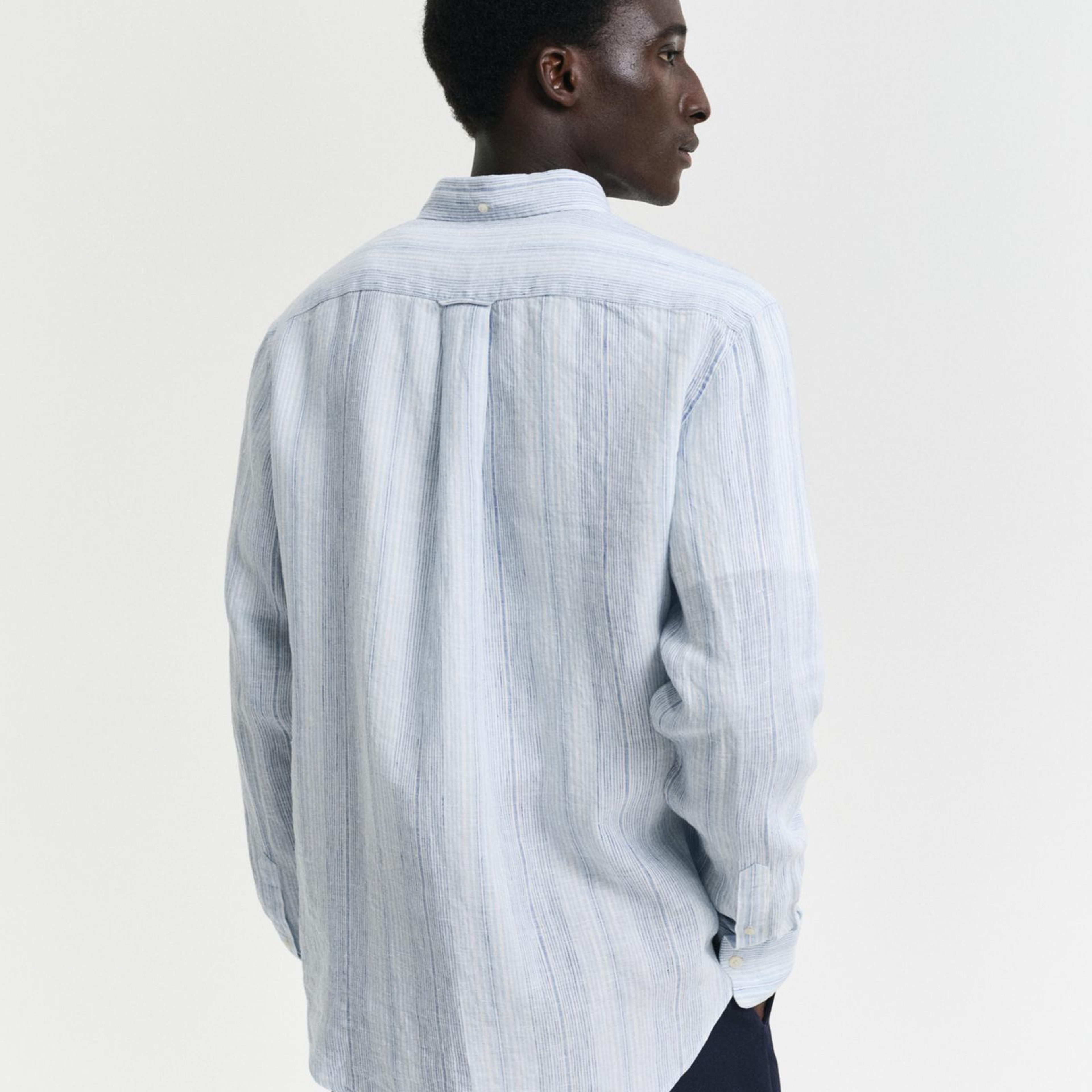 GANT Erkek Mavi Regular Fit Düğmeli Yaka Çizgili Gömlek