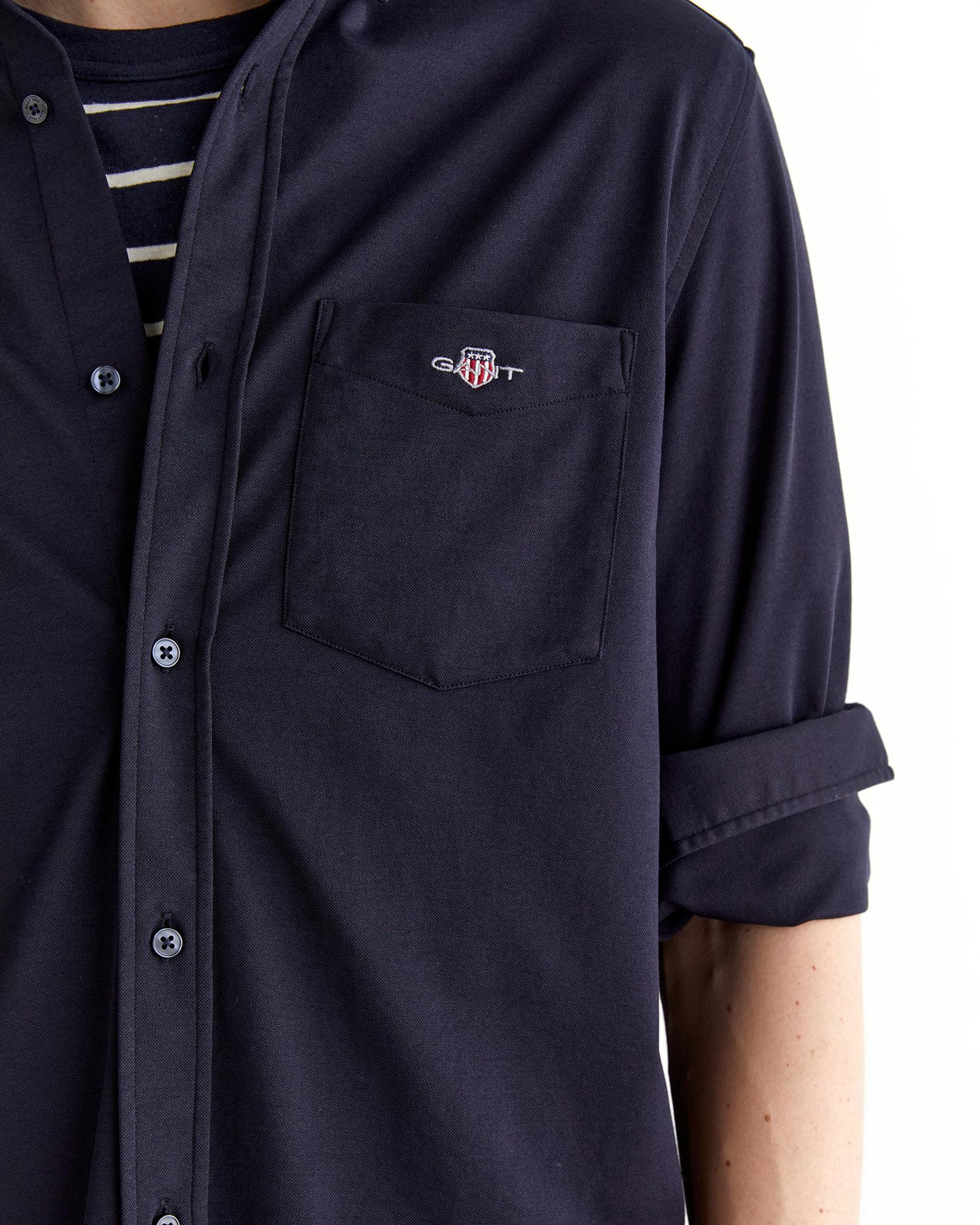 GANT Erkek Lacivert Regular Fit Düğmeli Yaka Gömlek