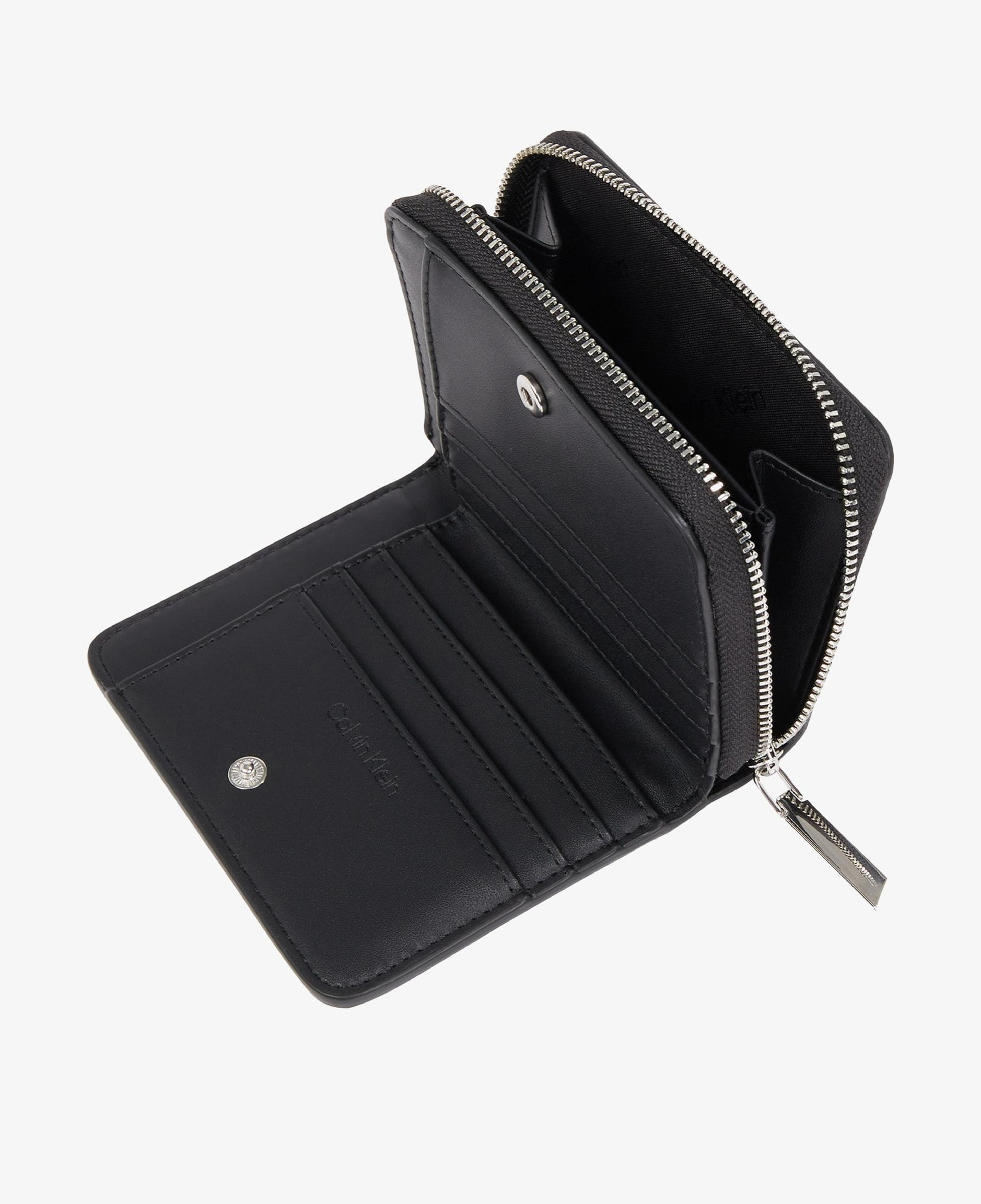 Calvin Klein Medium Kadın Siyah Cüzdan