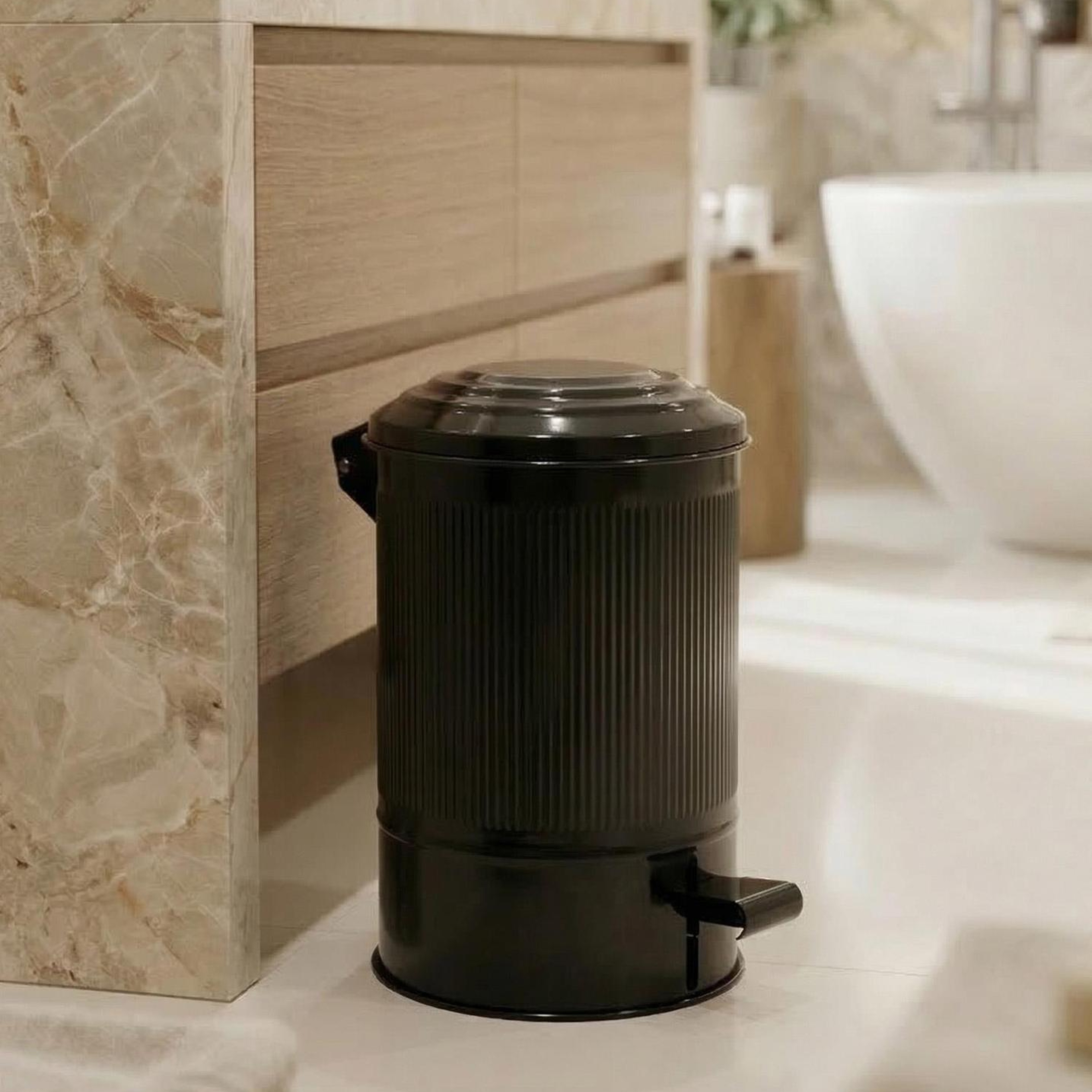 Stripe Mutfak Ve Banyo Çöp Kovası Siyah 5 Lt