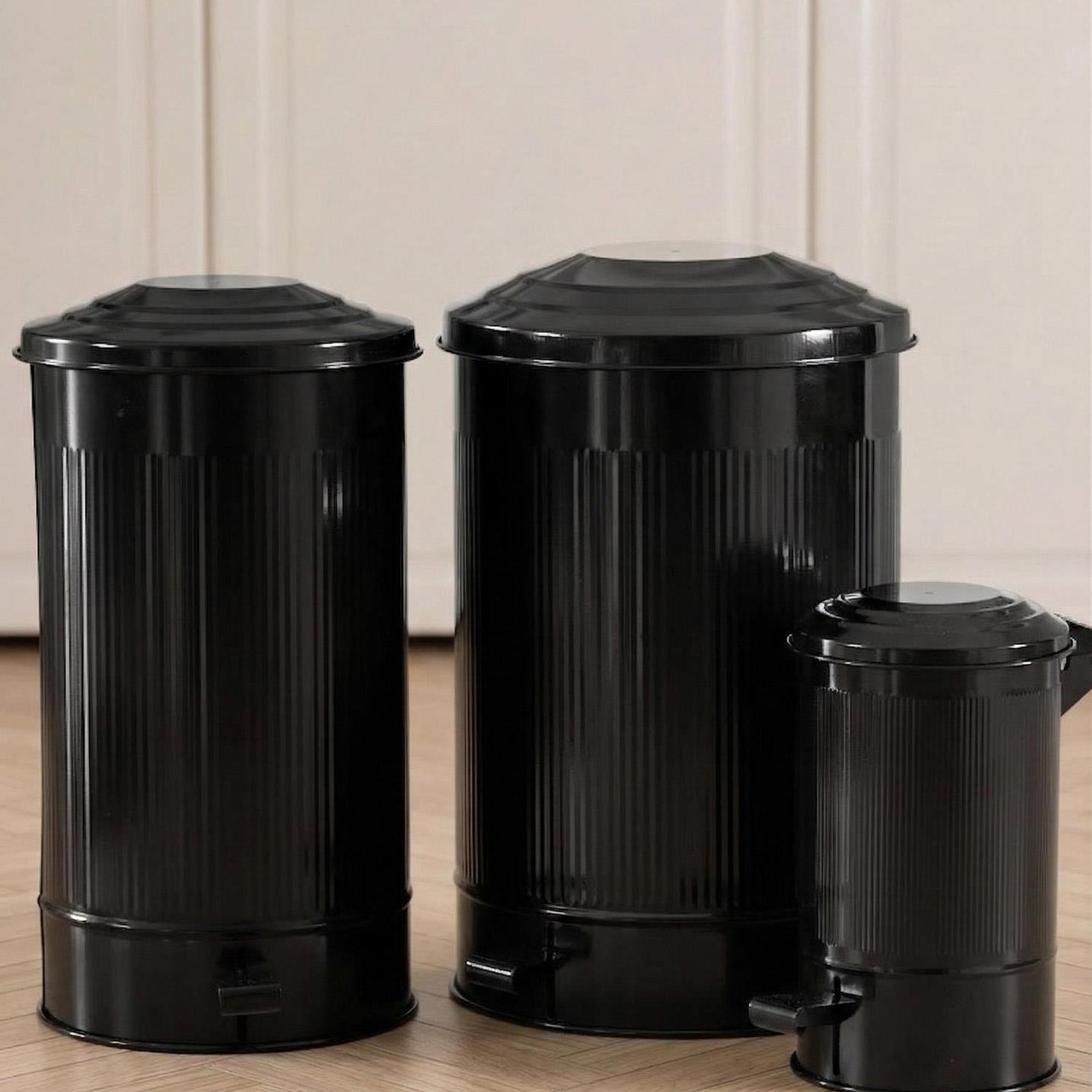 Stripe Mutfak Çöp Kovası Siyah 37 Lt