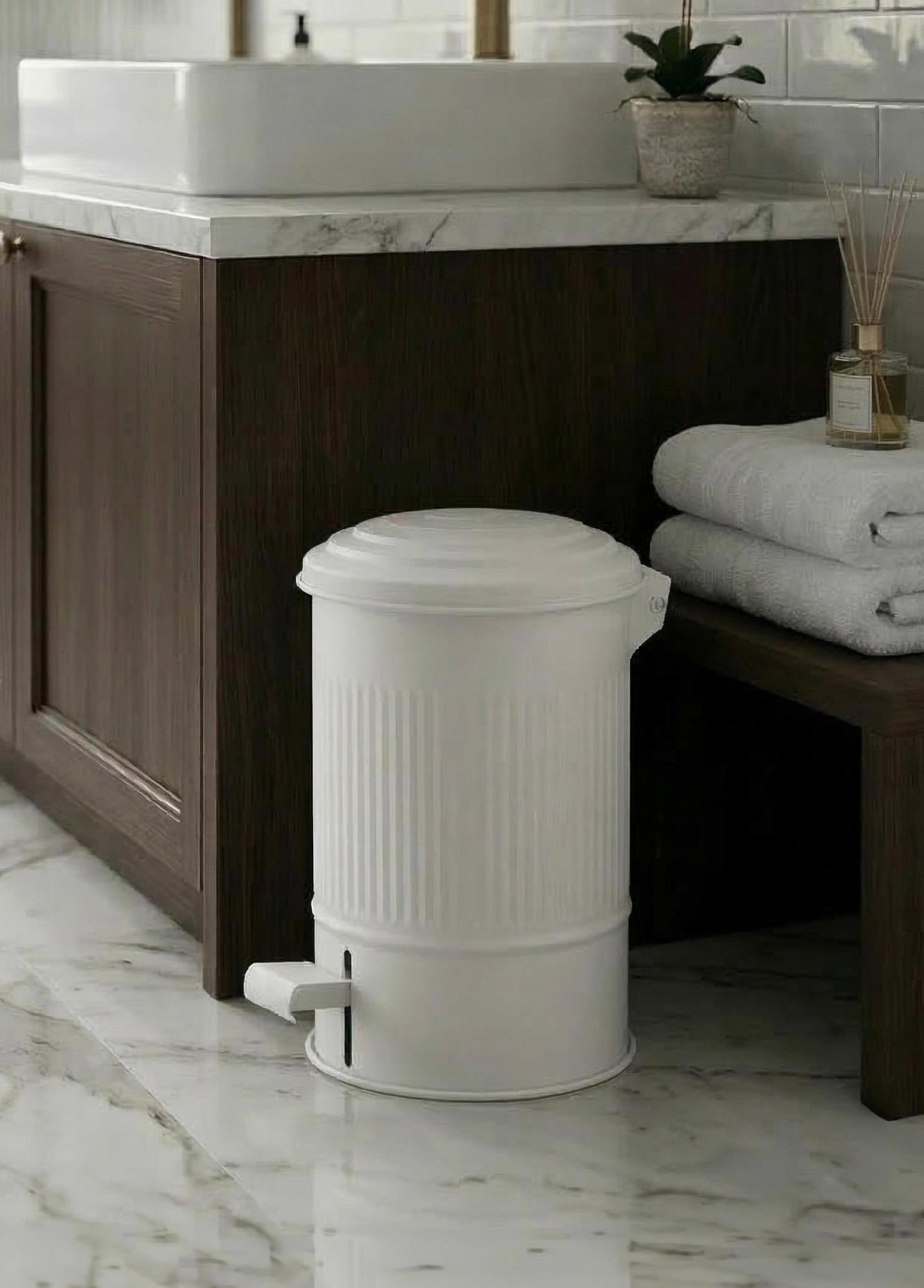 Stripe Mutfak Ve Banyo Çöp Kovası Beyaz 5 Lt