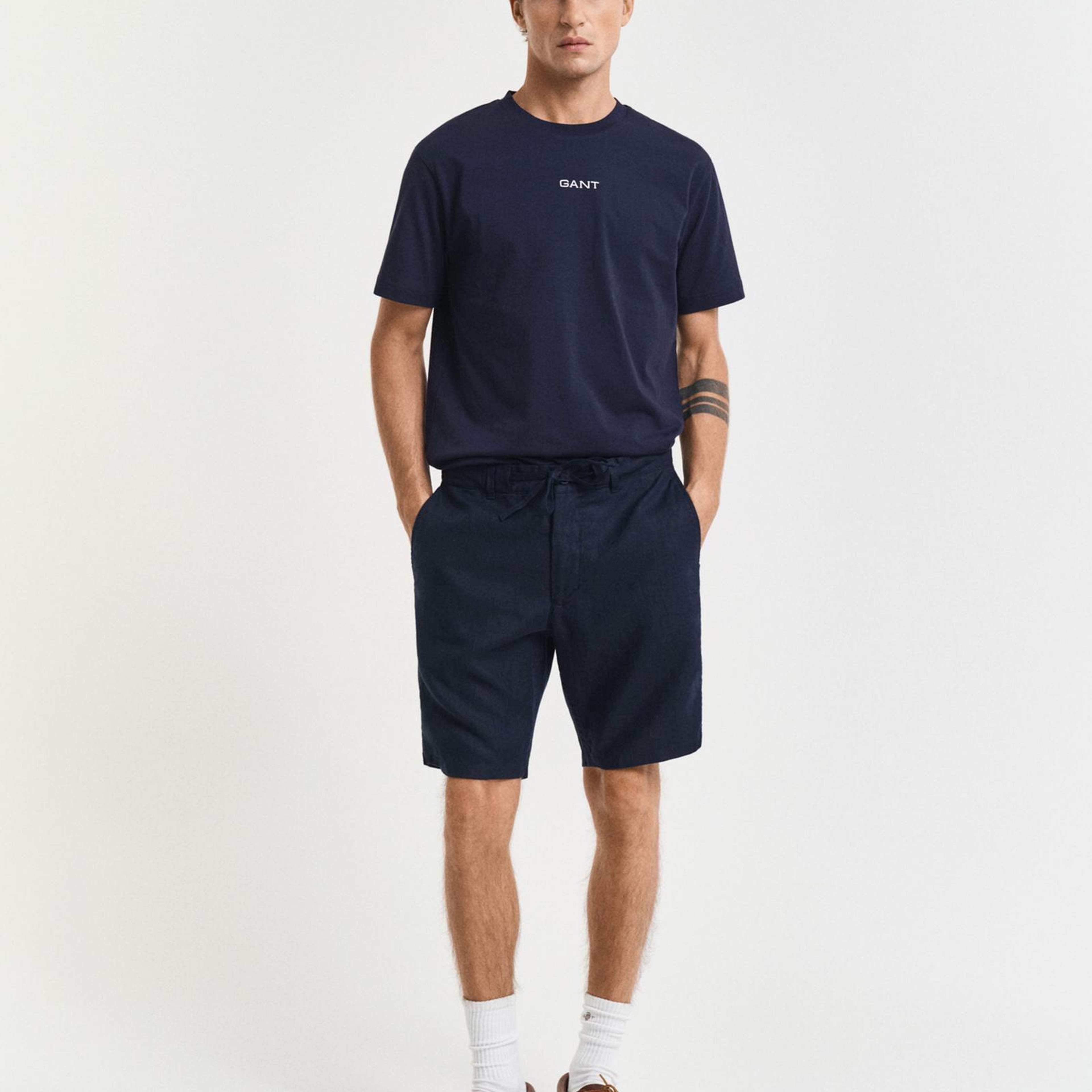 GANT Erkek Lacivert Relaxed Fit Şort