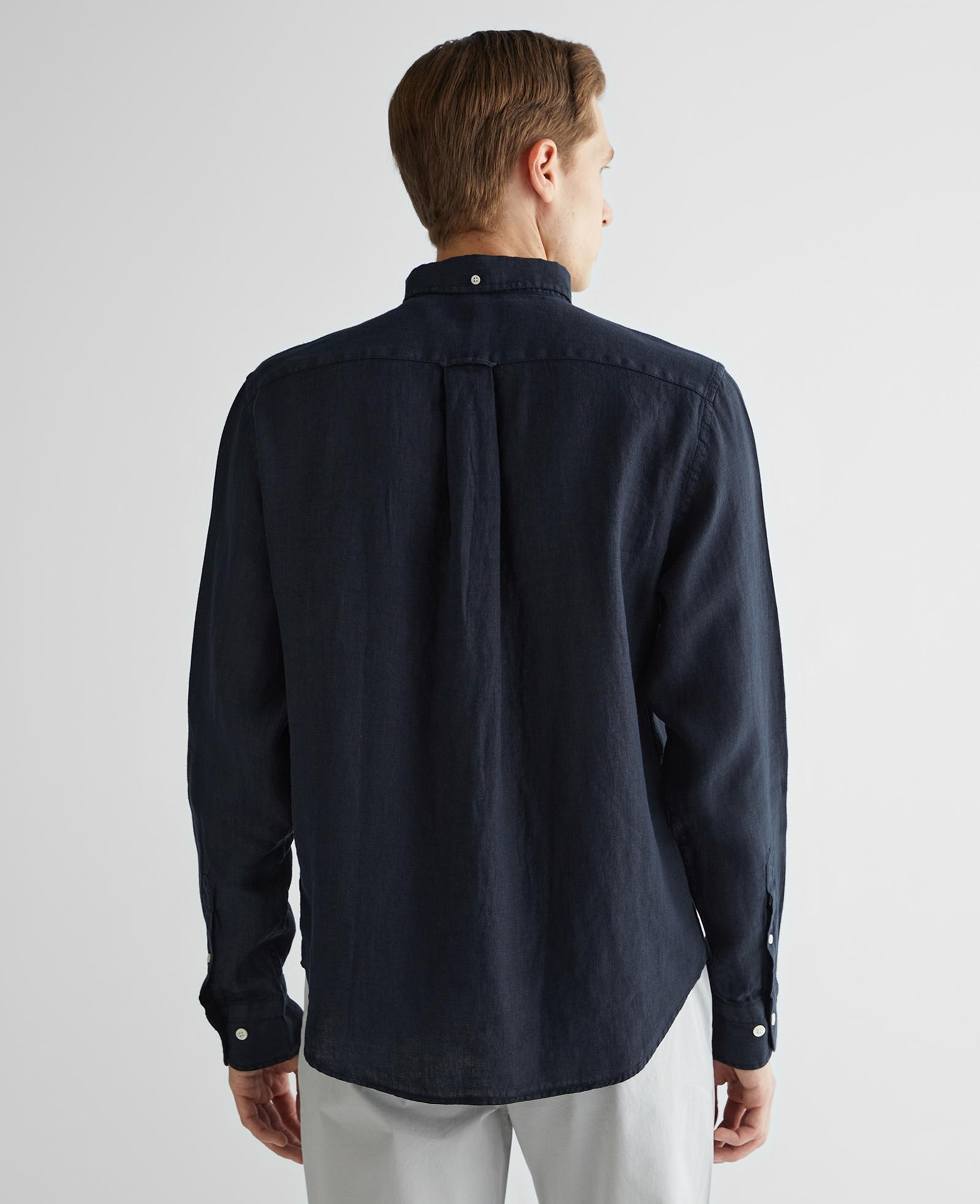 GANT Erkek Siyah Regular Fit Düğmeli Yaka Keten Gömlek