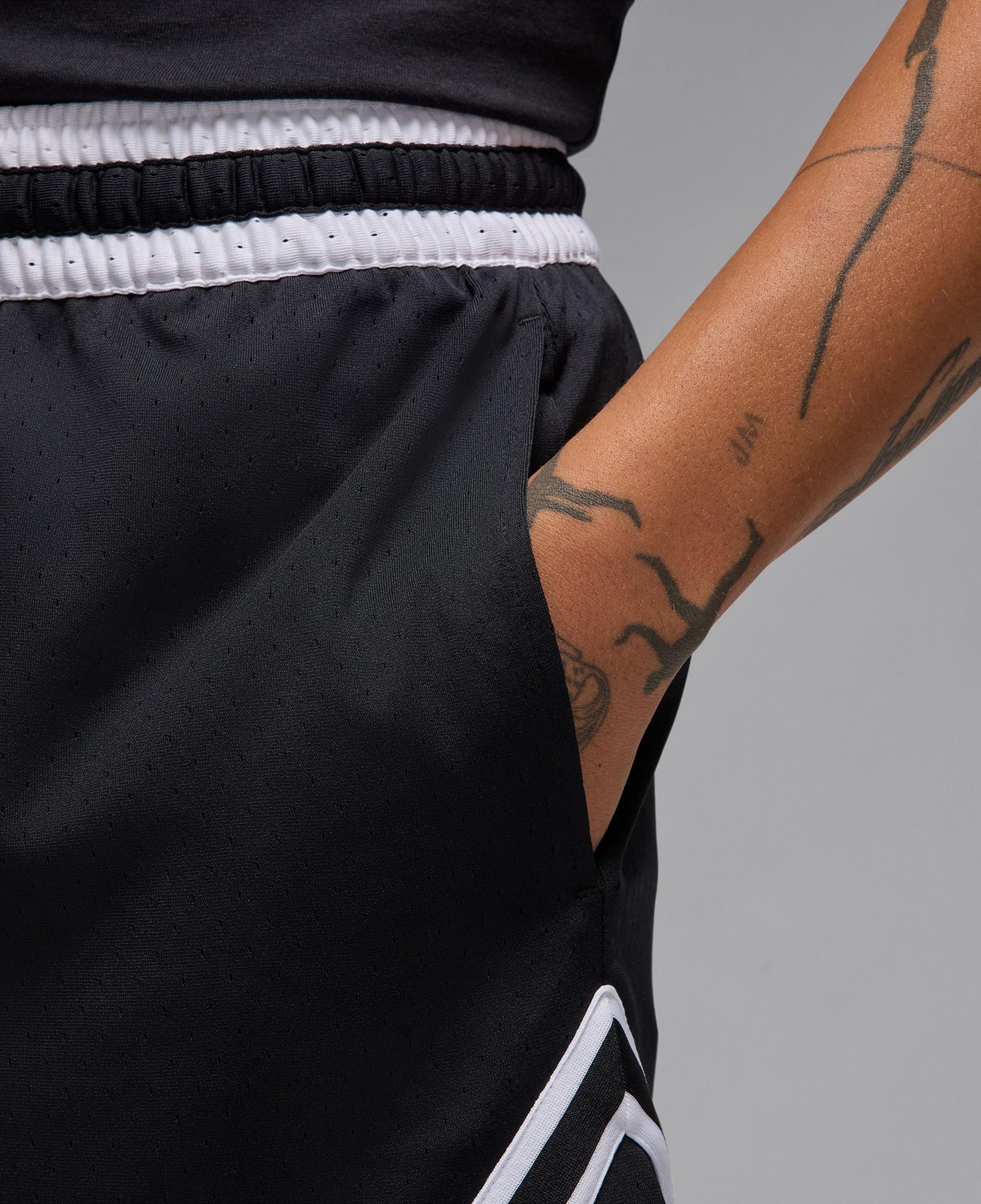 Jordan Dri-Fit Sport Diamond Erkek Siyah Şort