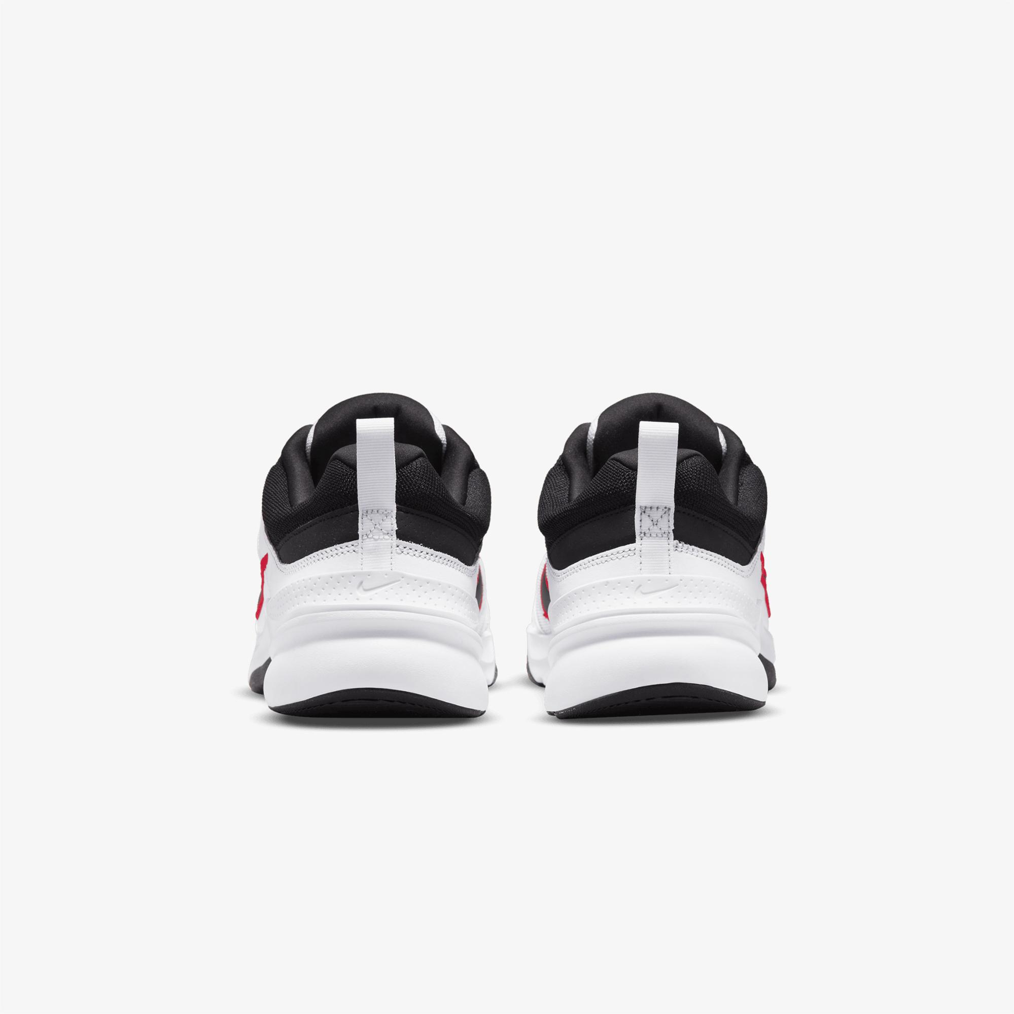 Nike Defy All Day Erkek Beyaz Spor Ayakkabı