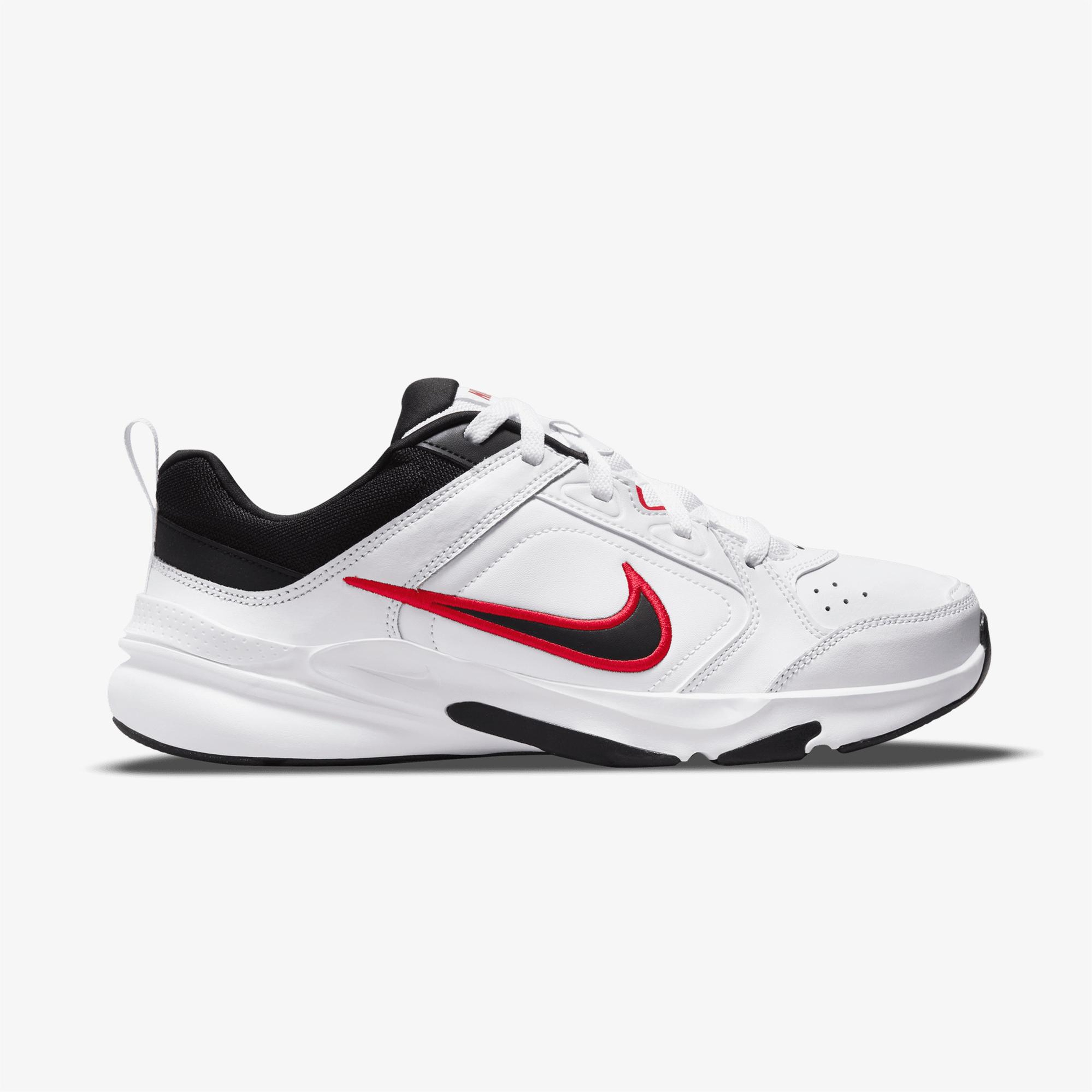 Nike Defy All Day Erkek Beyaz Spor Ayakkabı