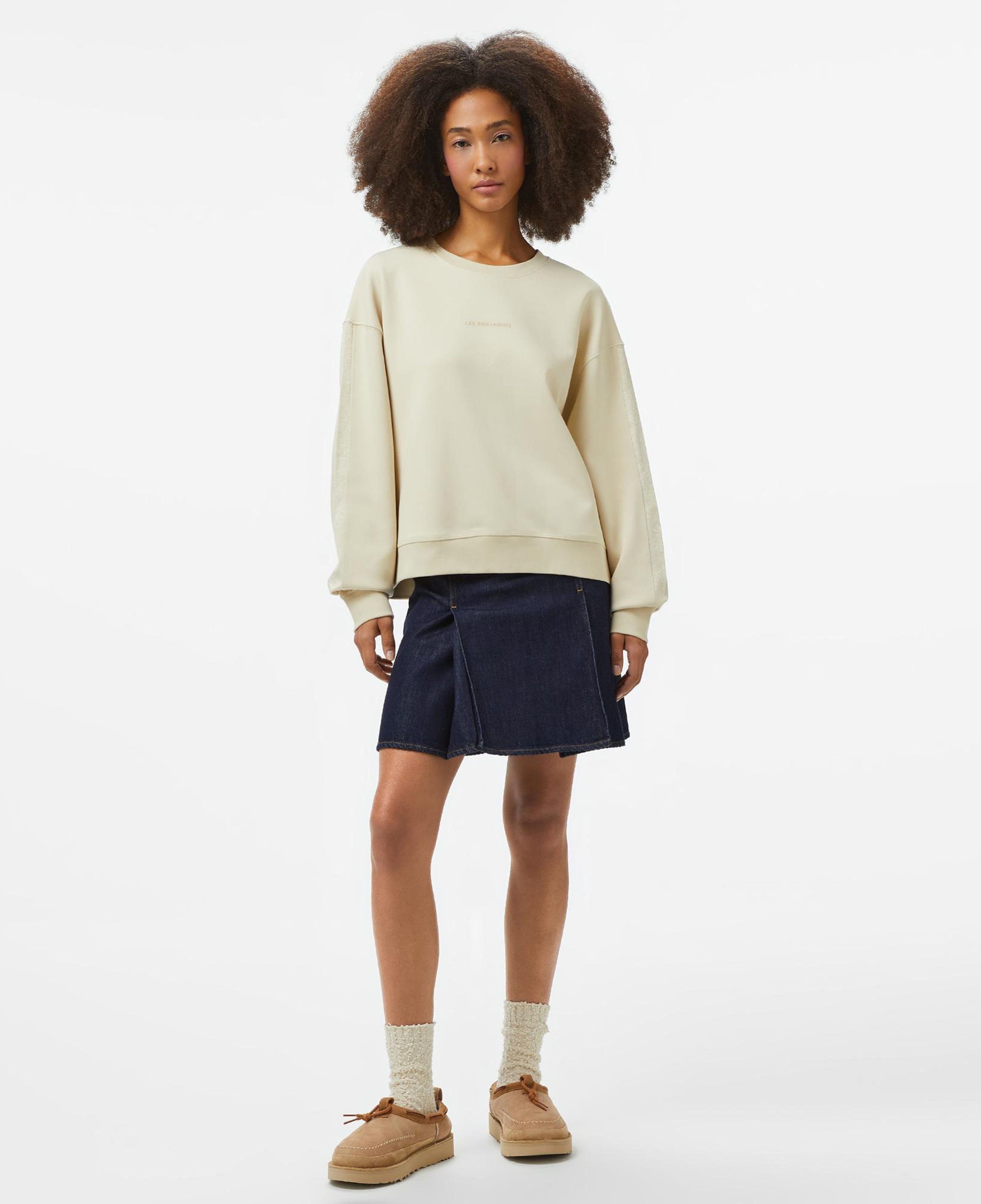 Les Benjamins Classics Kadın Krem Sweatshirt