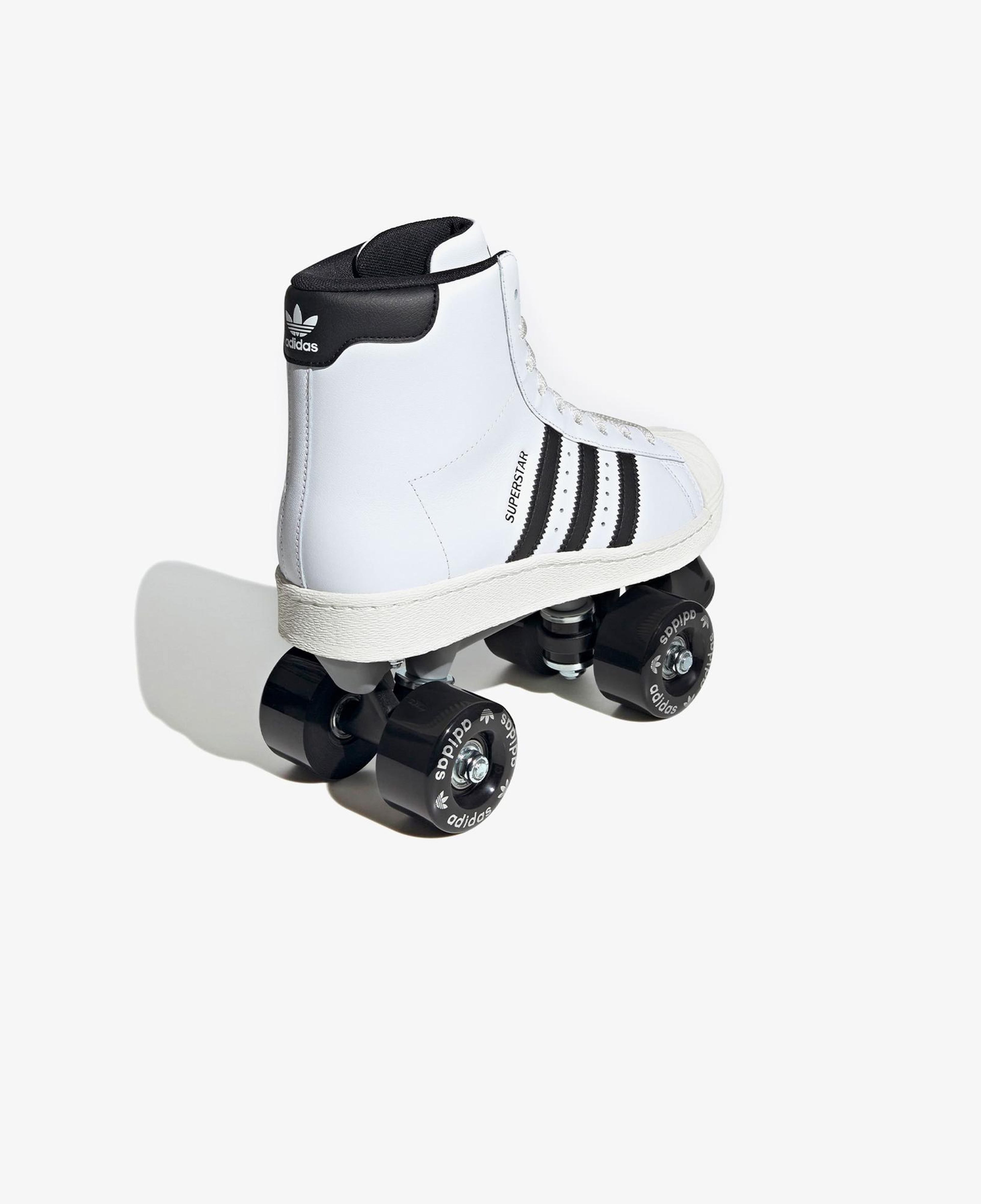 adidas Superstar 82 Skate Kadın Beyaz Paten