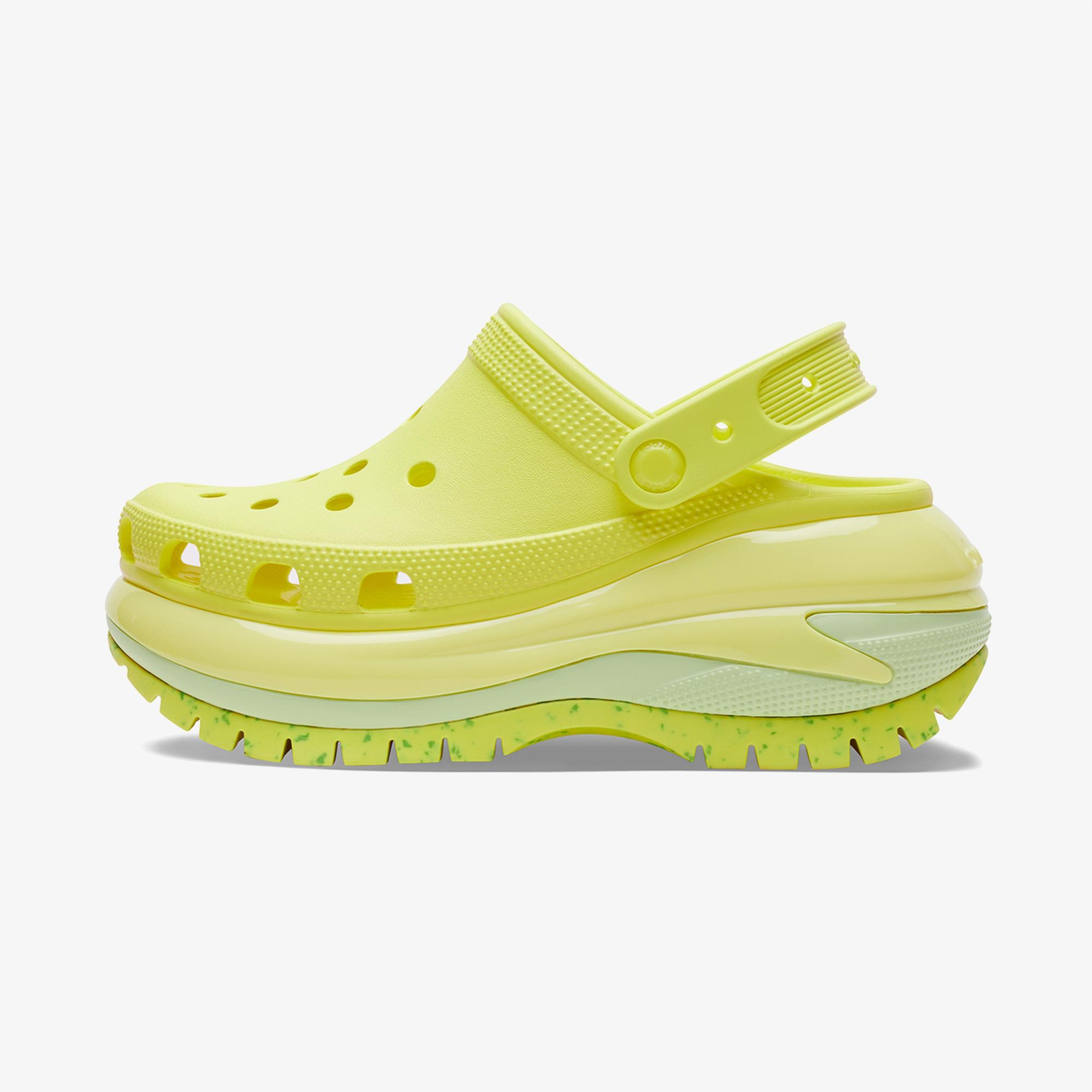 Crocs Classic Mega Crush Kadın Sarı Terlik
