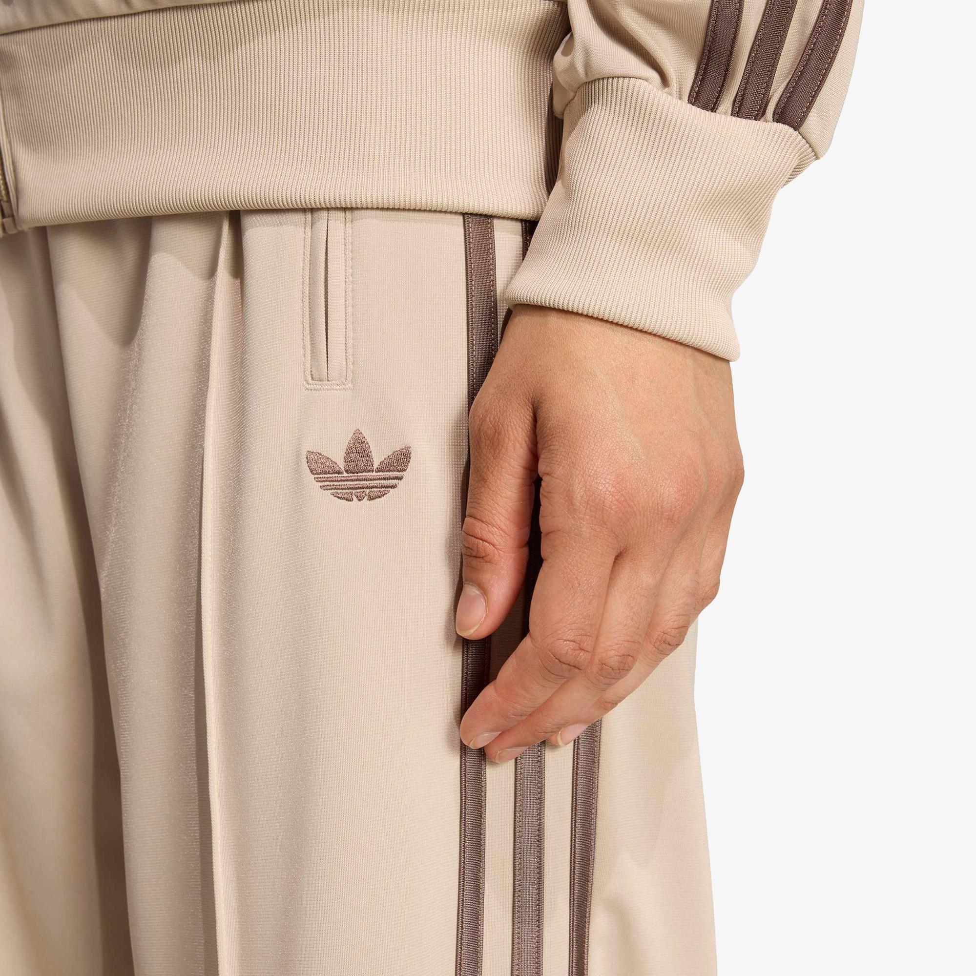 adidas Firebird Loose Kadın Bej Eşofman Altı