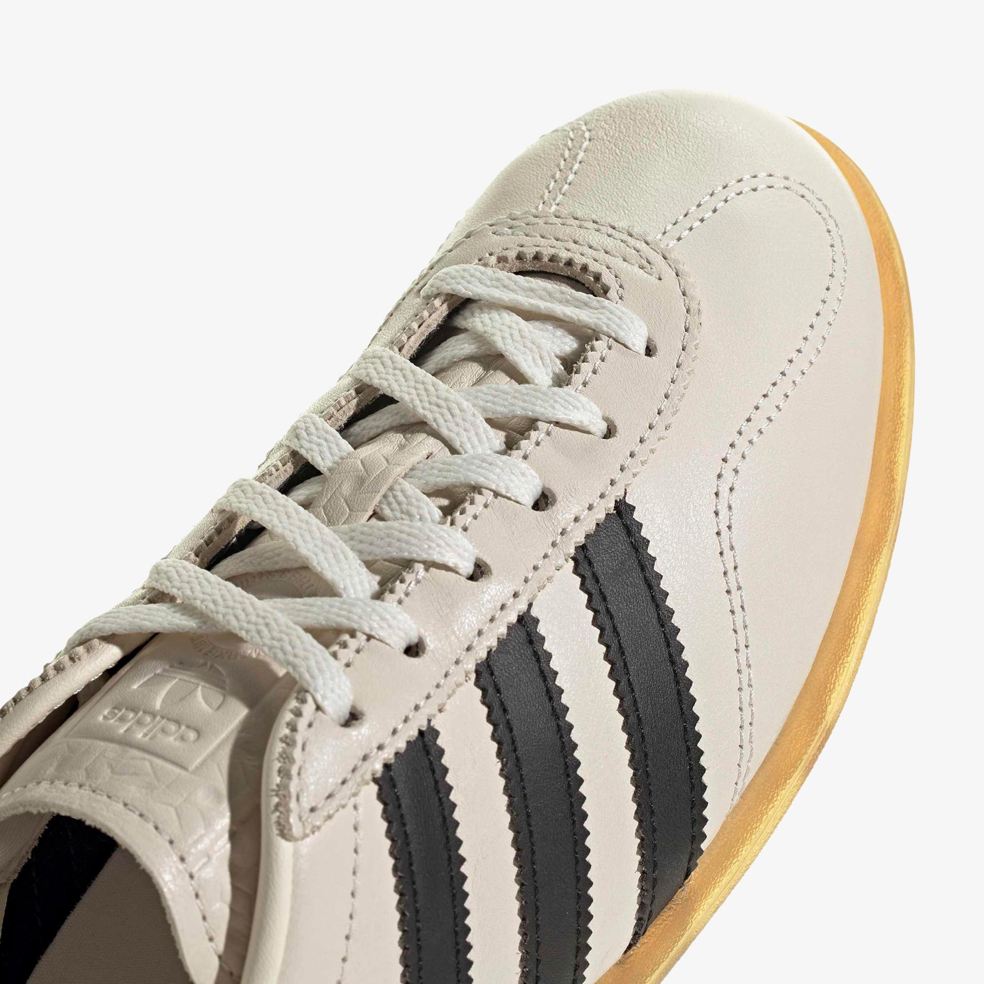 adidas Gazelle Lo Pro Kadın Beyaz Spor Ayakkabı