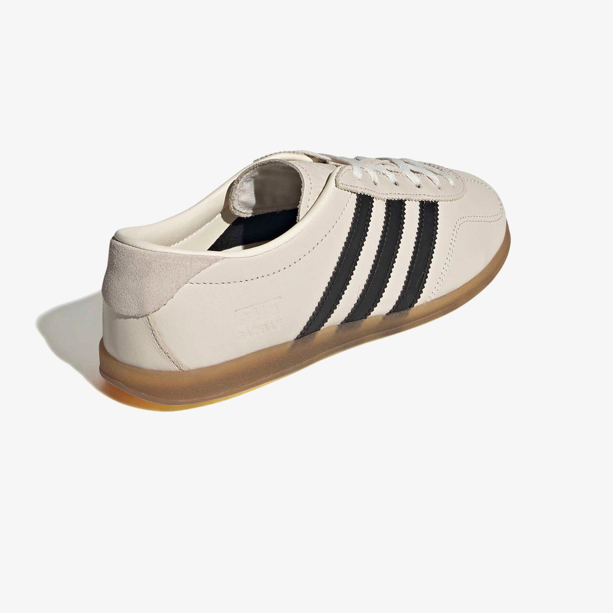 adidas Gazelle Lo Pro Kadın Beyaz Spor Ayakkabı