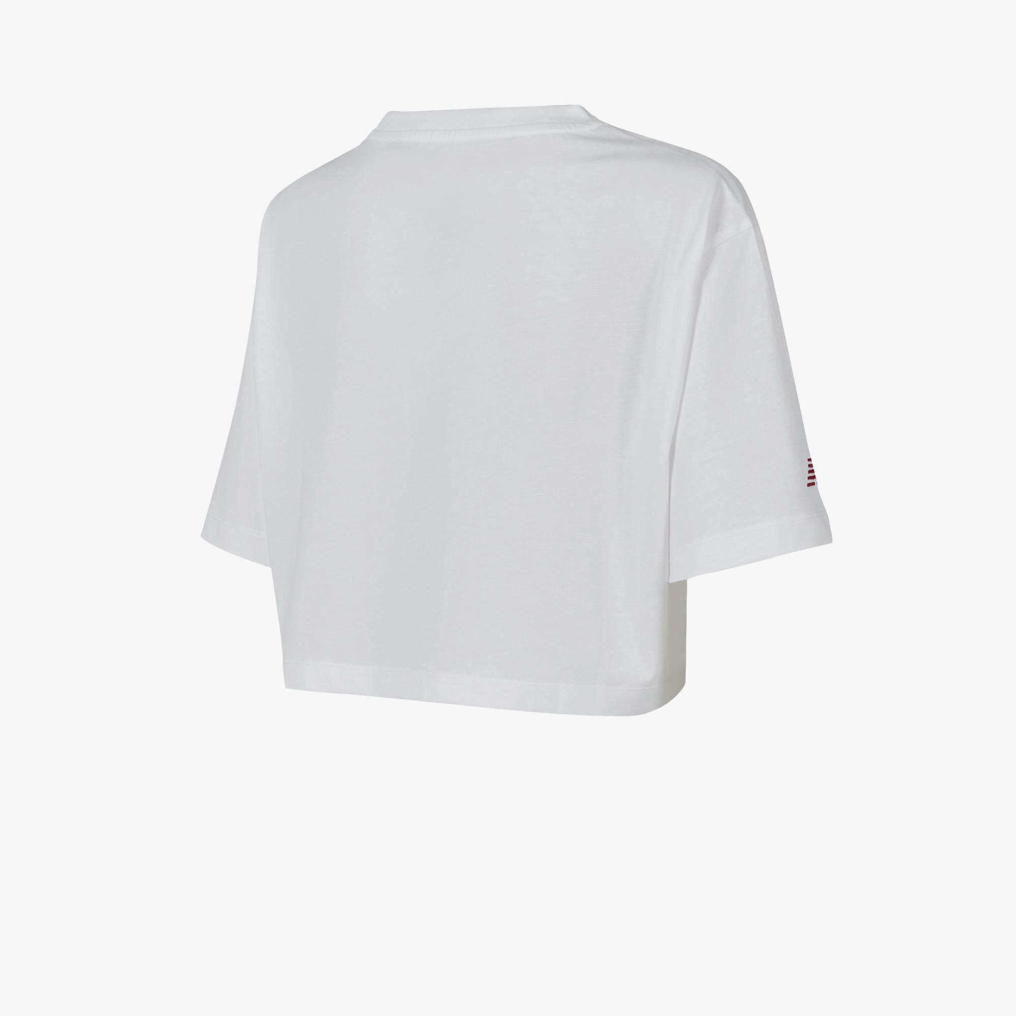 New Balance WNT1609 Lifestyle Kadın Beyaz T-Shirt