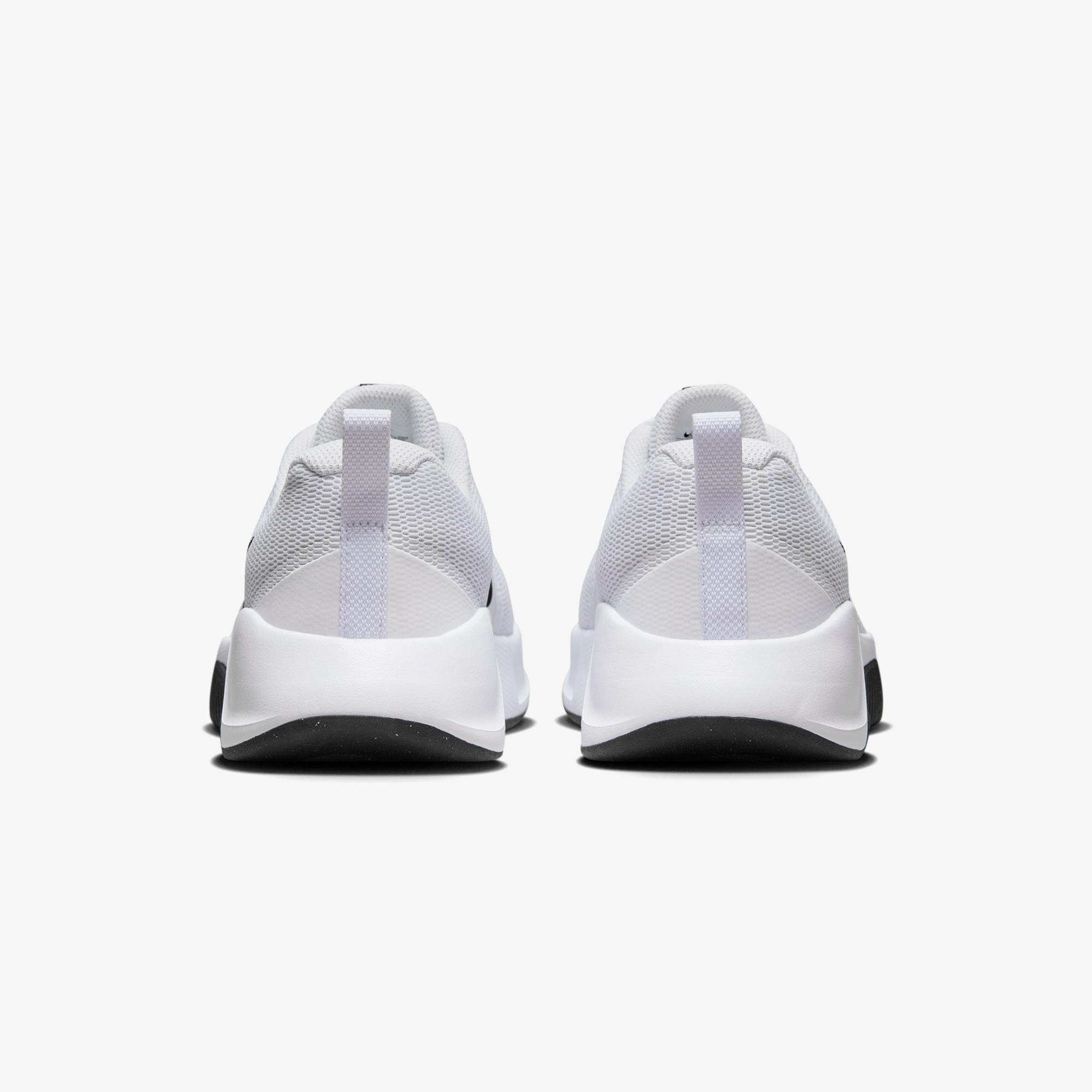 Nike MC Trainer 3 Erkek Beyaz Spor Ayakkabı