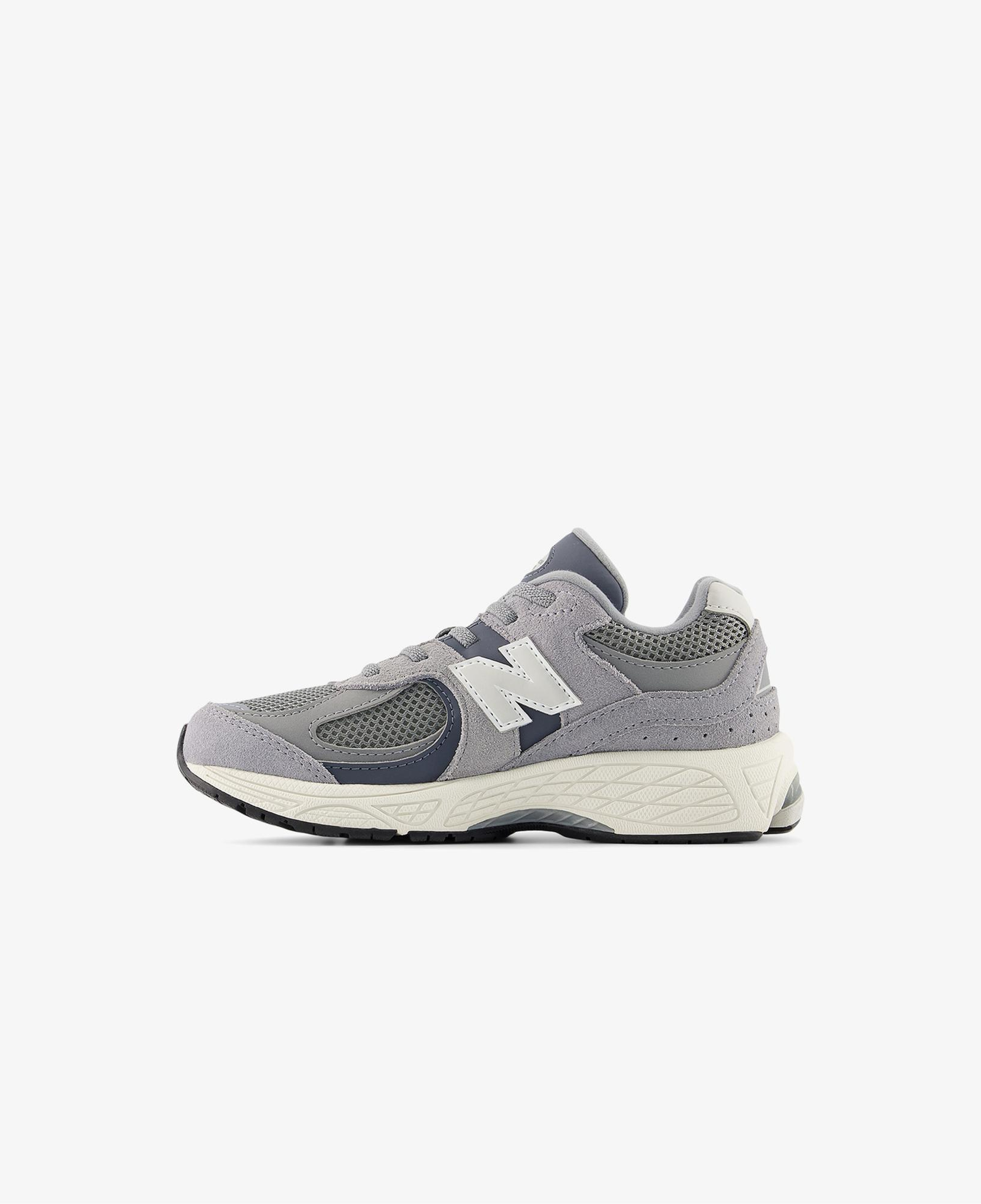 New Balance 2002 Lifestyle Çocuk Gri Spor Ayakkabı