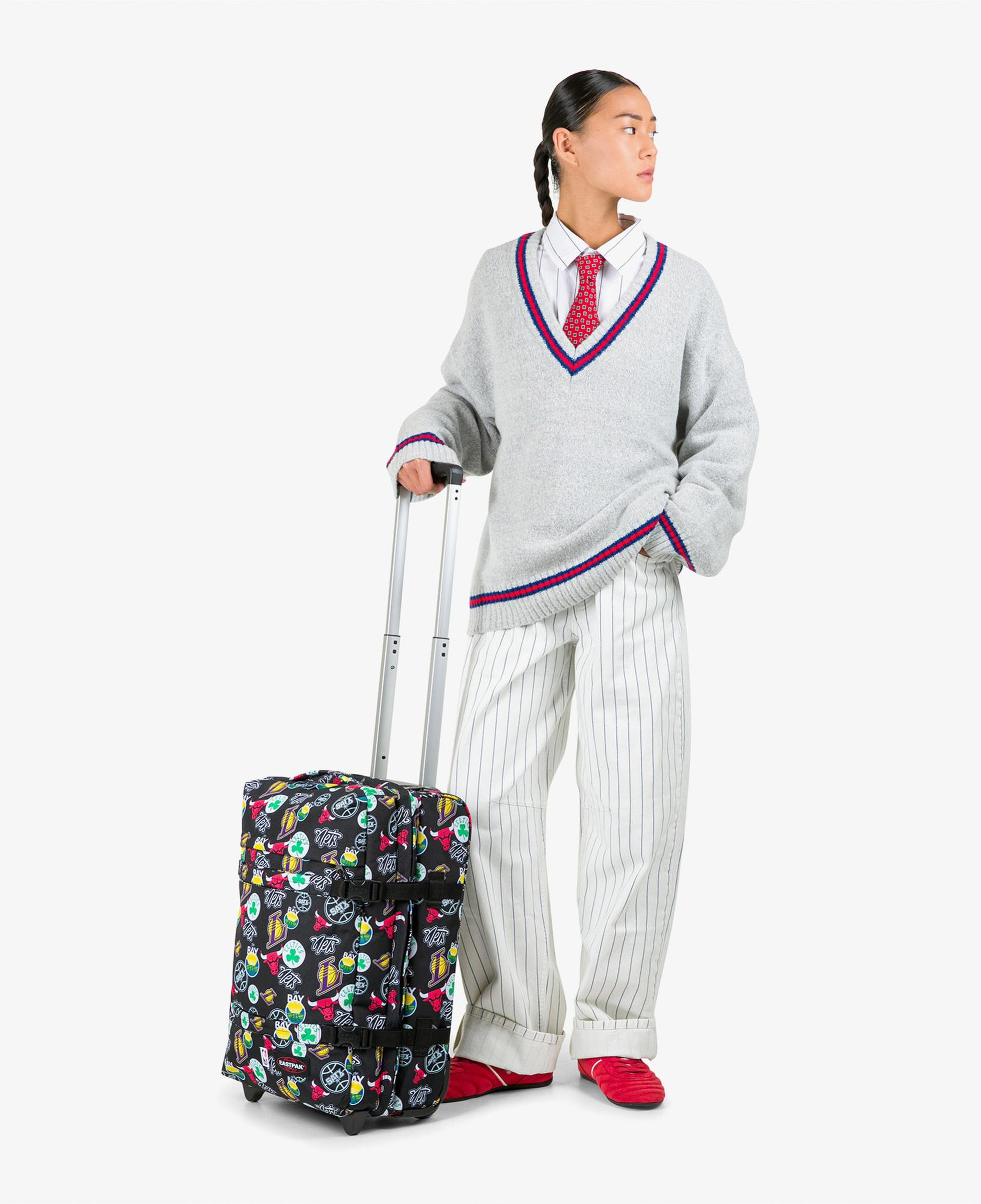 Eastpak Transit'R S NBA Takım Desenli Unisex Renkli Valiz