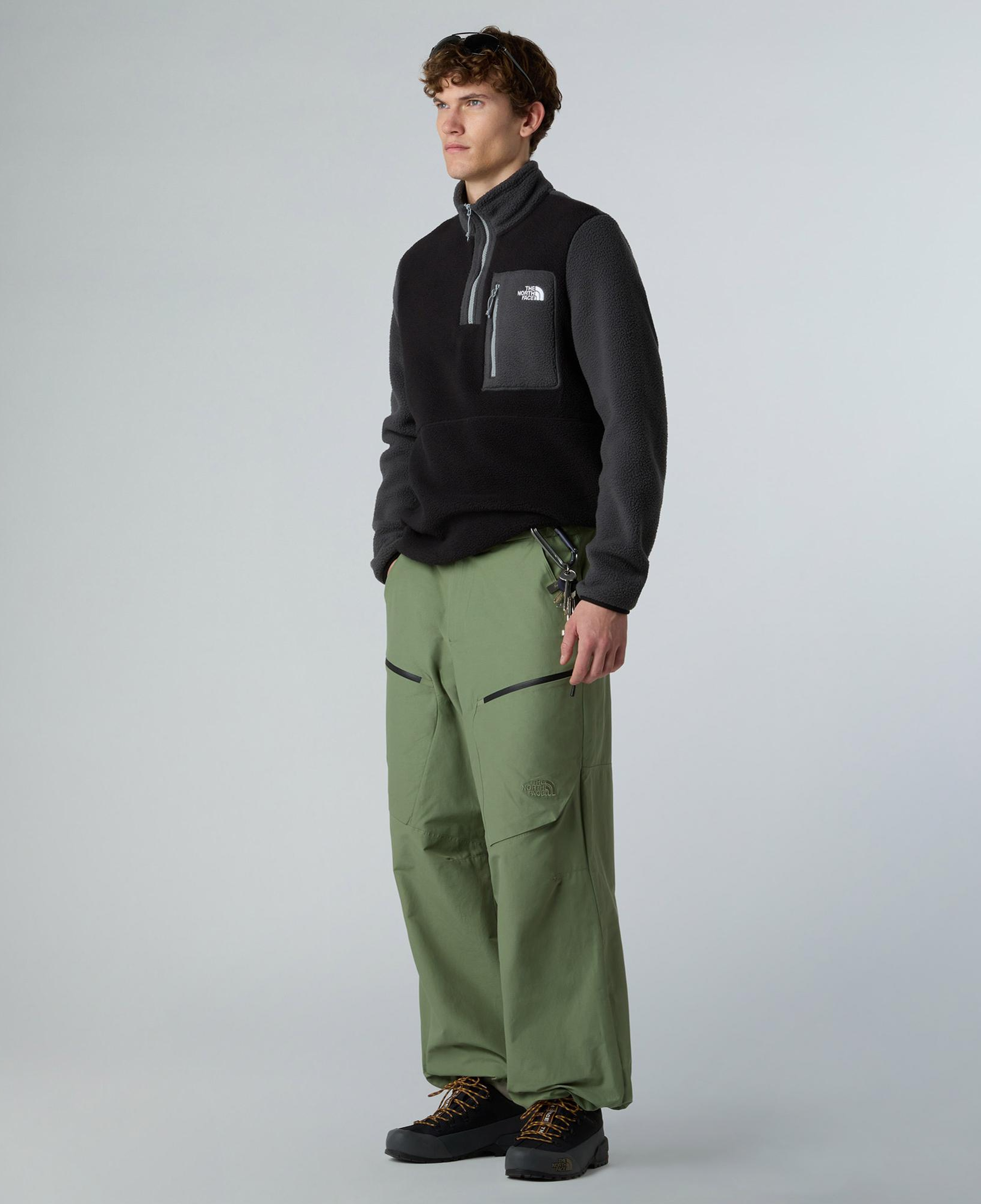 The North Face Erkek Yumiori Tam Boy Fermuarlı Siyah Polar Mont