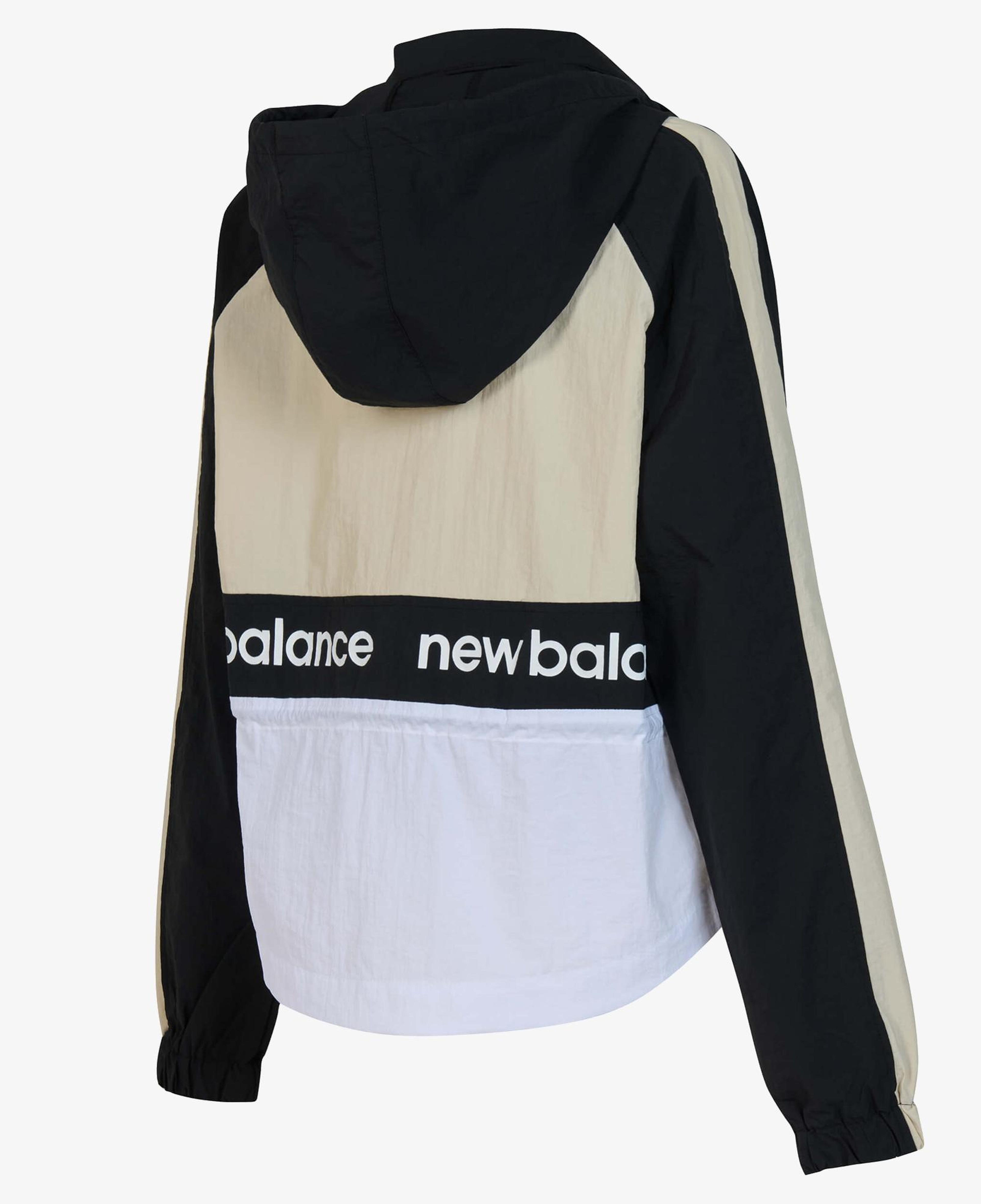 New Balance WNJ1527 Lifestyle Kadın Siyah Ceket